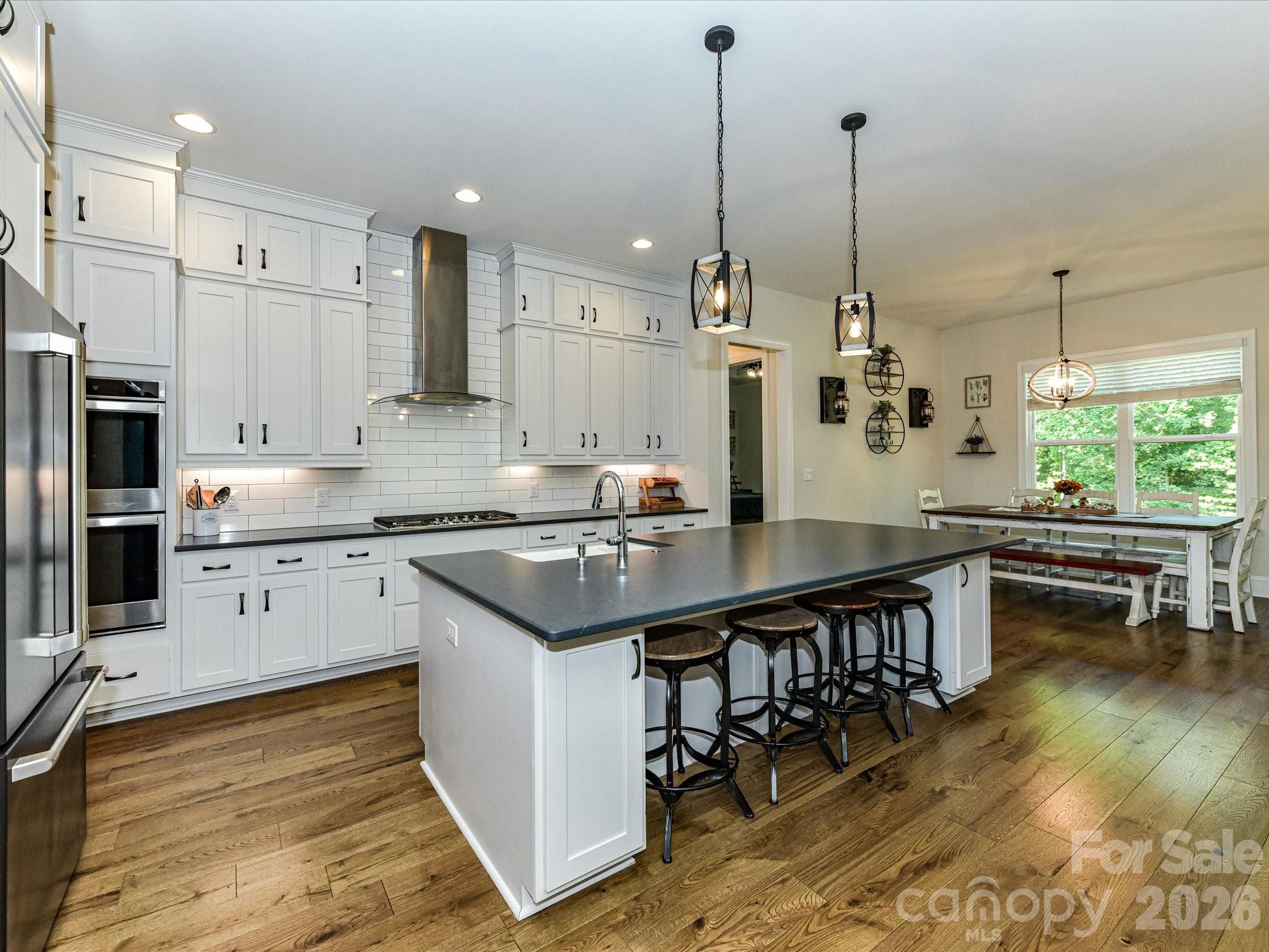 555 Shepherd Lane Property Photo 4
