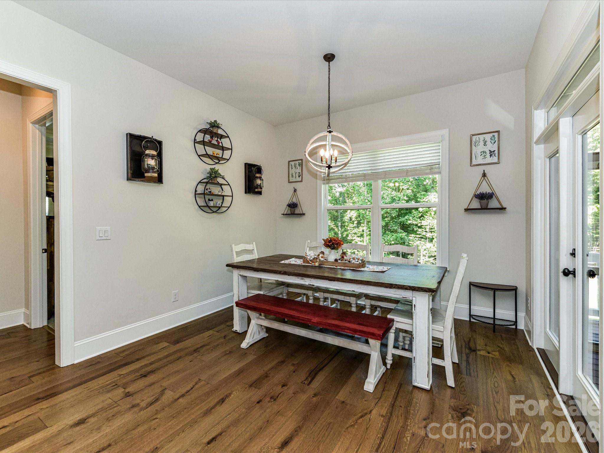 555 Shepherd Lane Property Photo 11