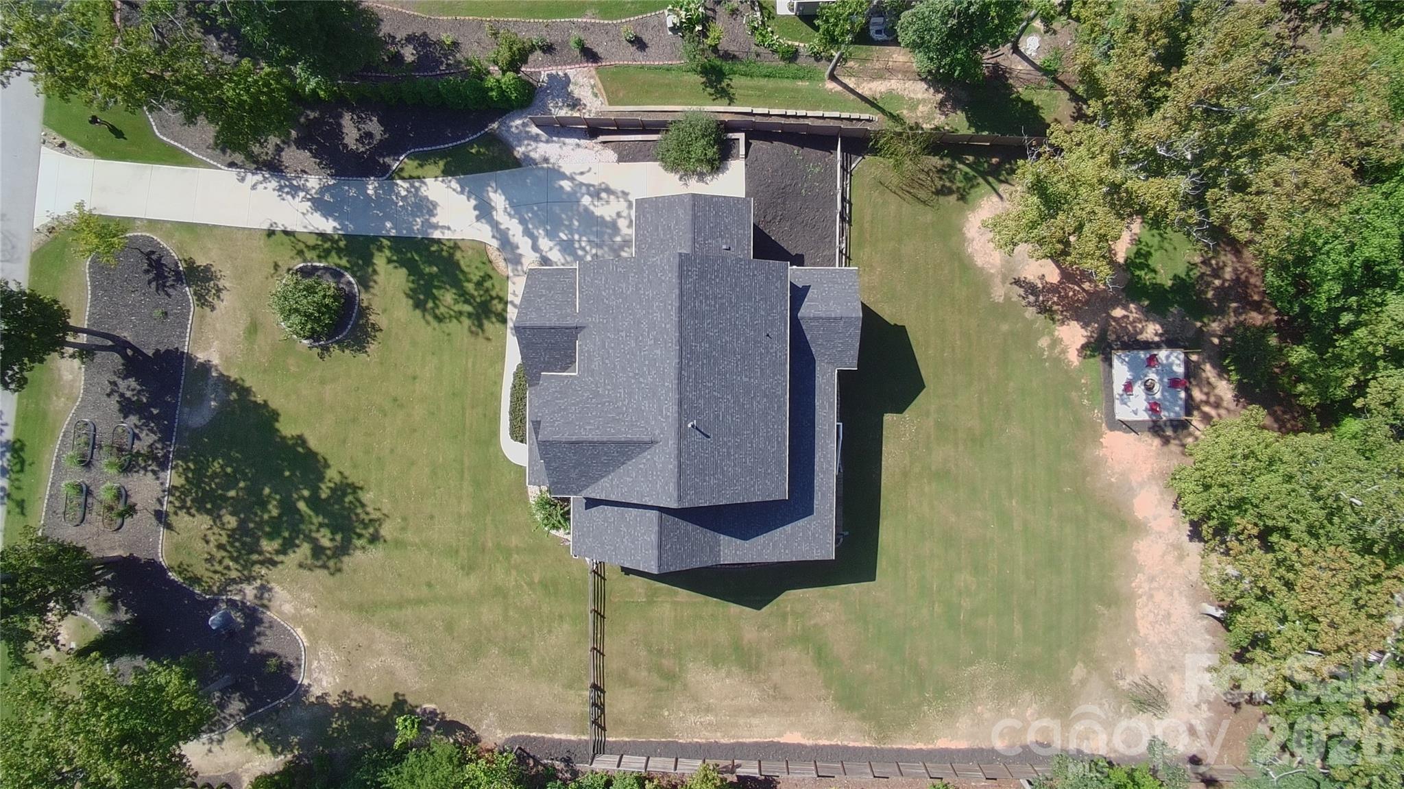555 Shepherd Lane Property Photo 40