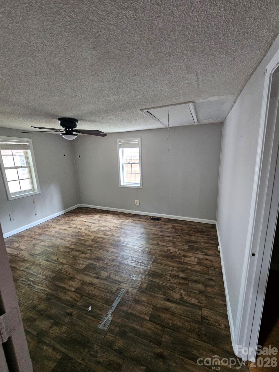 152 Winecoff Avenue Property Photo 6