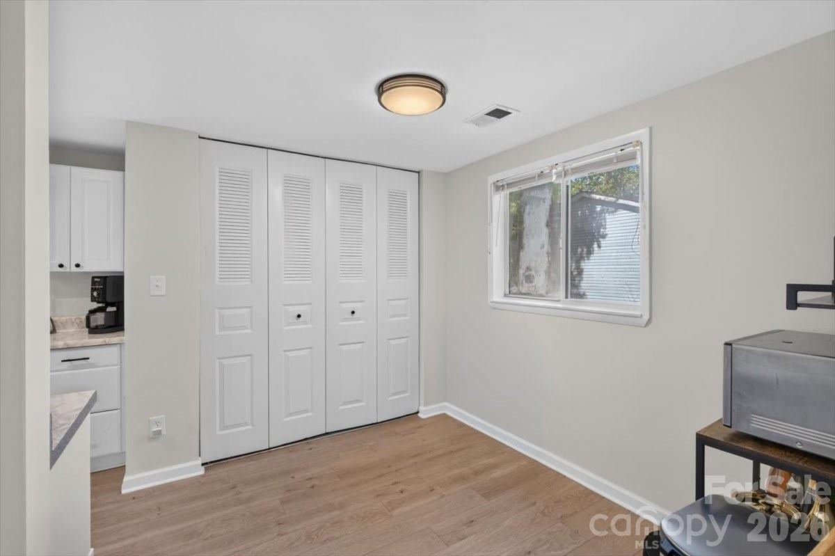 1623 Van Dyke Drive Property Photo 8