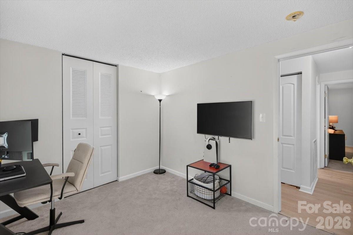 1623 Van Dyke Drive Property Photo 17