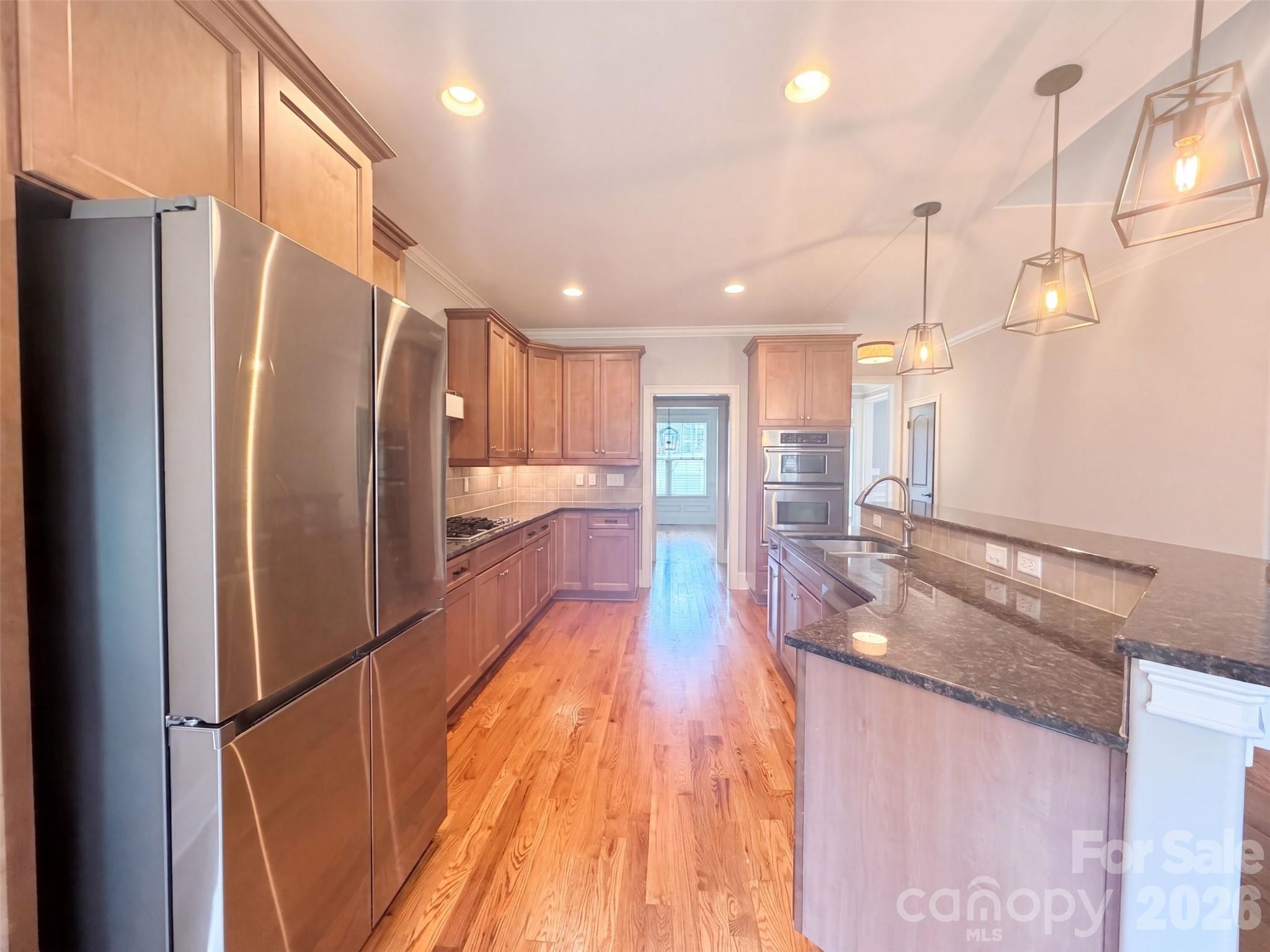 131 Lakeshore Hills Drive Property Photo 2