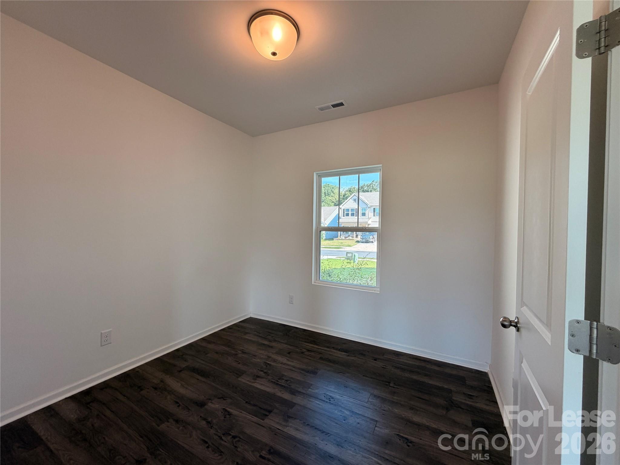 242 Redondo Drive Property Photo 3