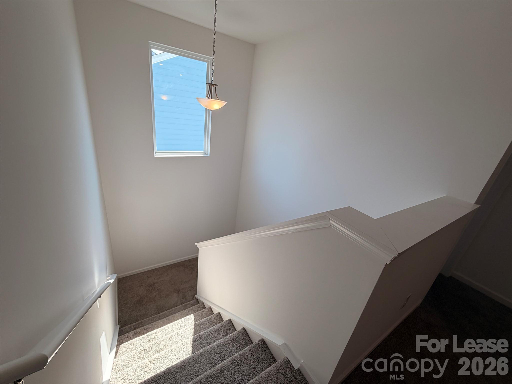 242 Redondo Drive Property Photo 10