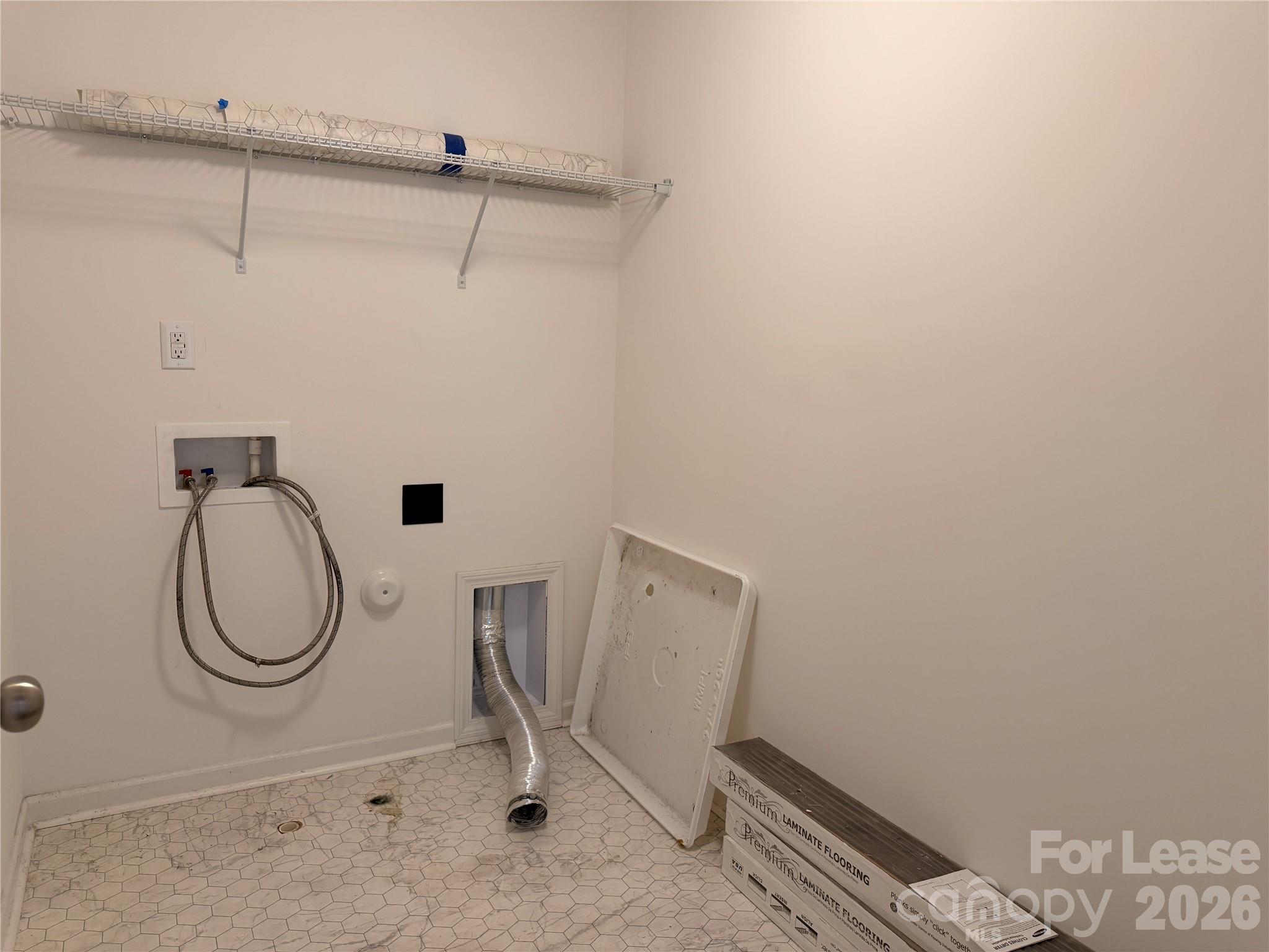 242 Redondo Drive Property Photo 16