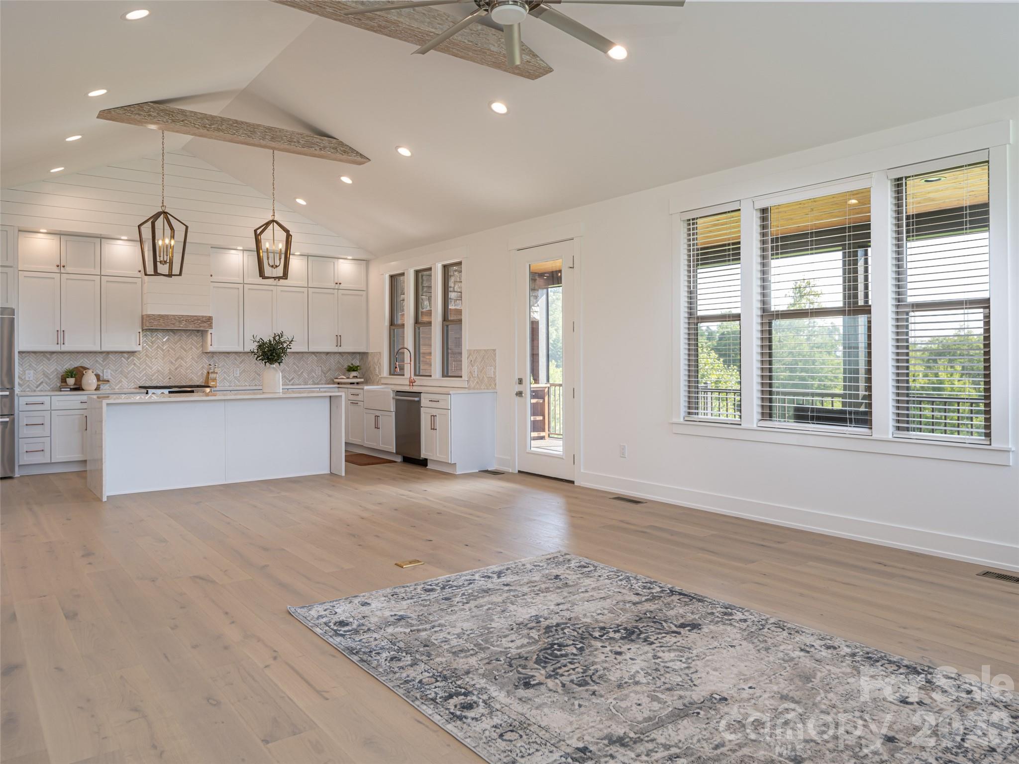 46 Solomia Drive Property Photo 12