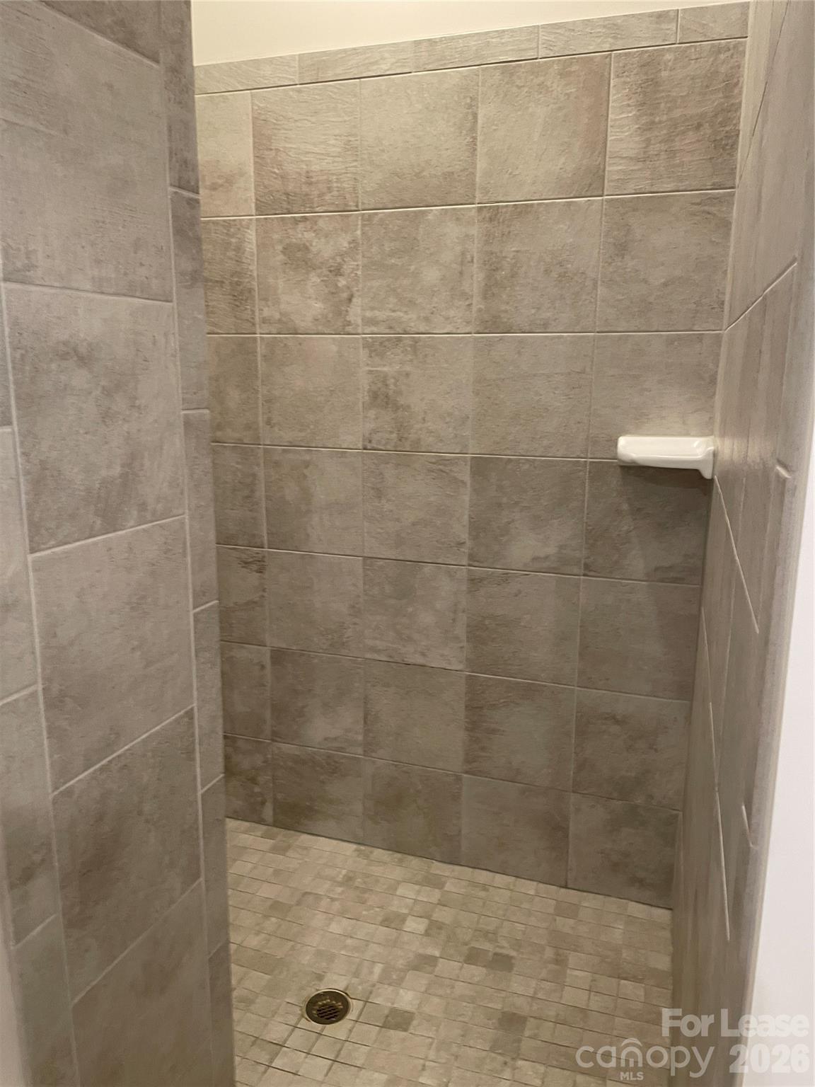935 Mcalway Road 303 Property Photo 11