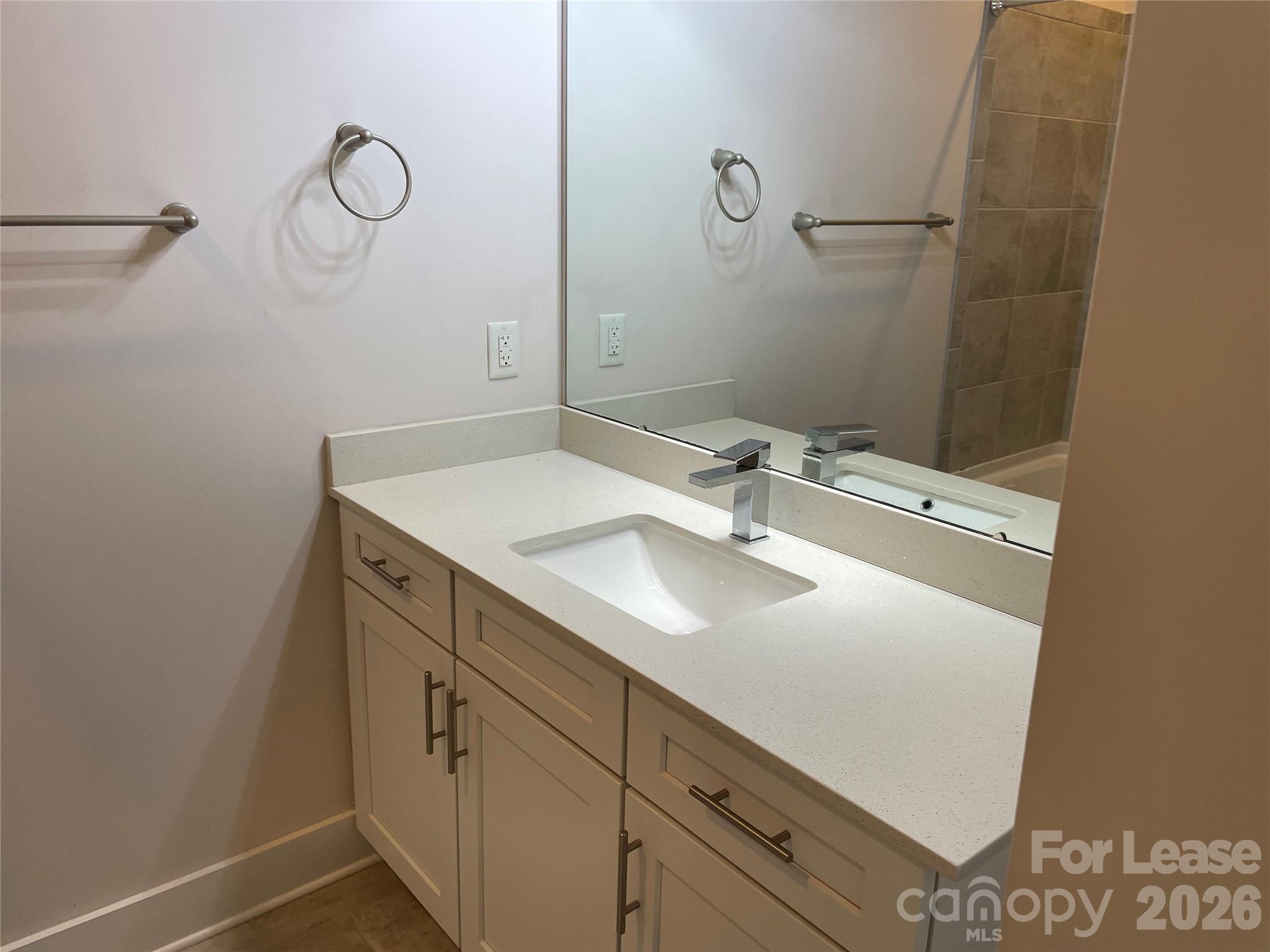 935 Mcalway Road 303 Property Photo 15