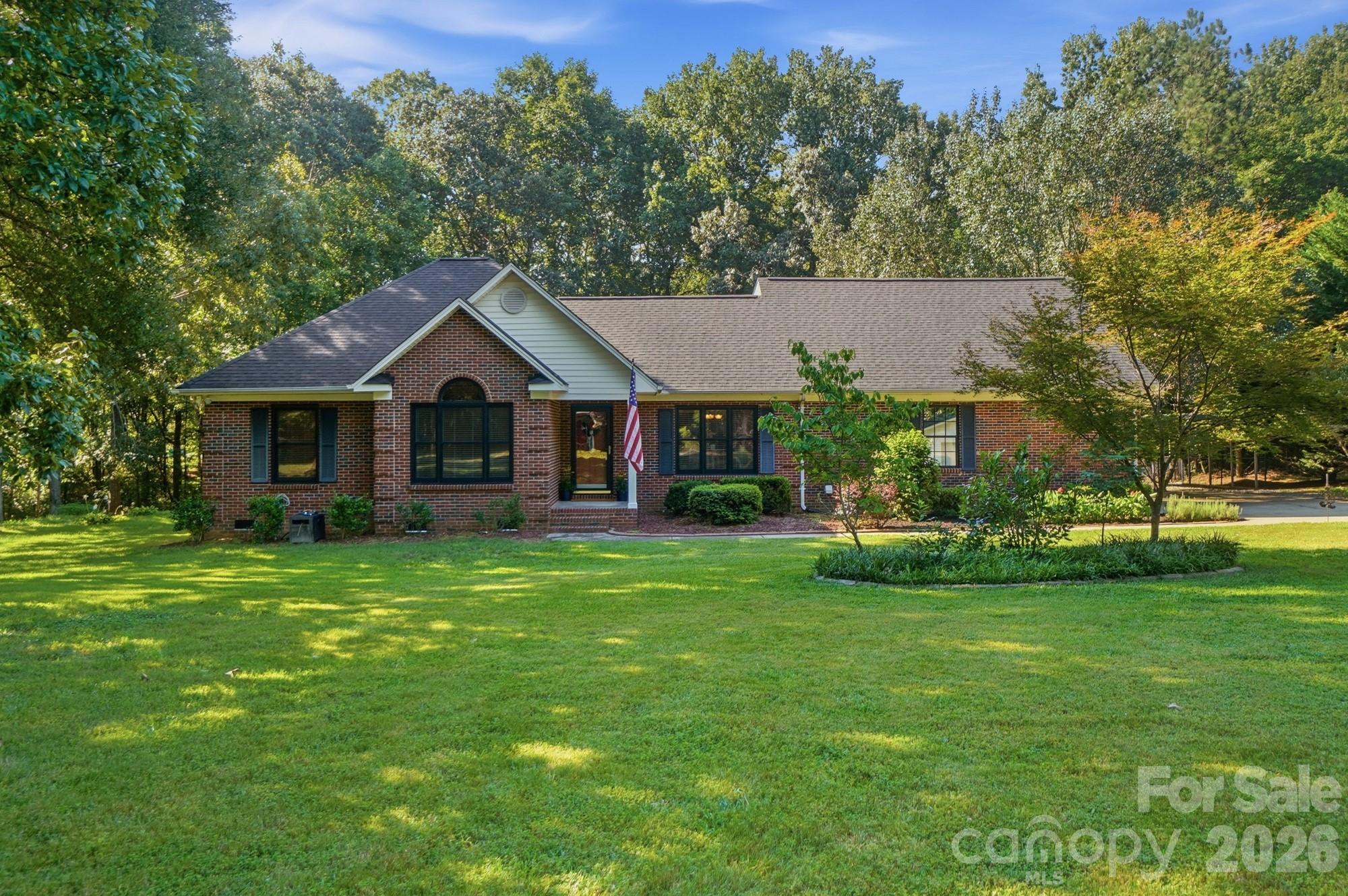416 Ambrose Lane