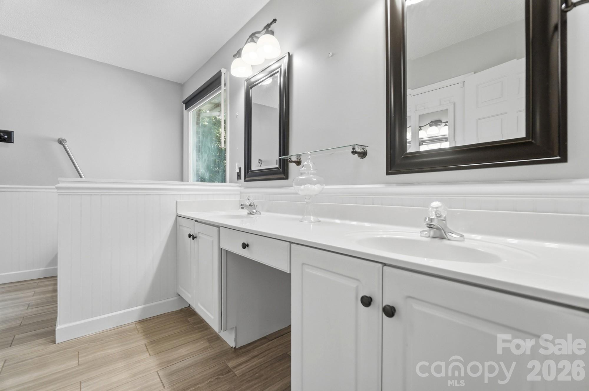 416 Ambrose Lane Property Photo 14