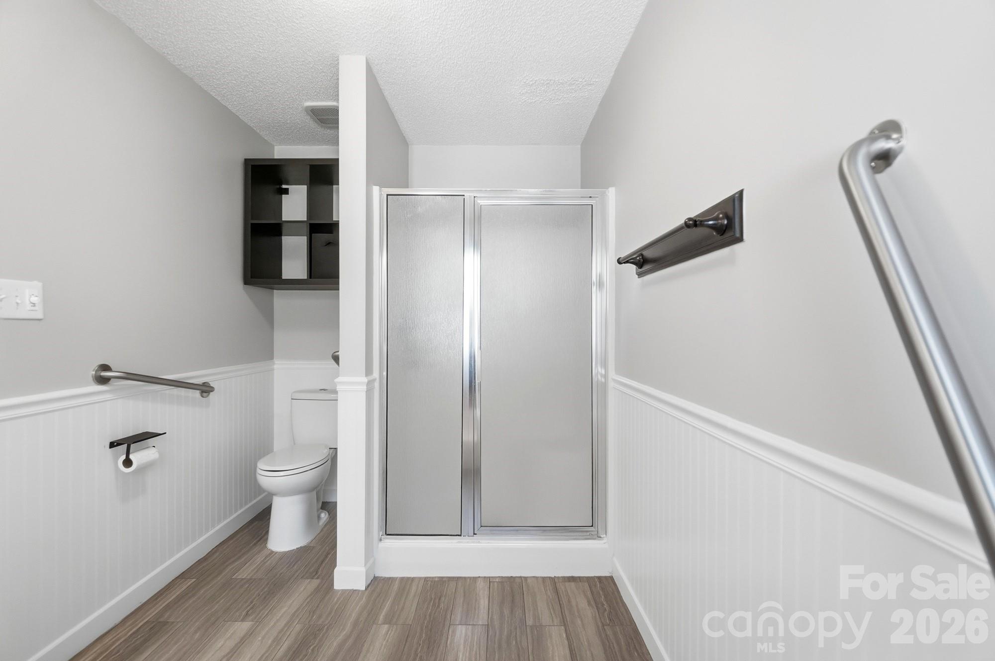 416 Ambrose Lane Property Photo 16