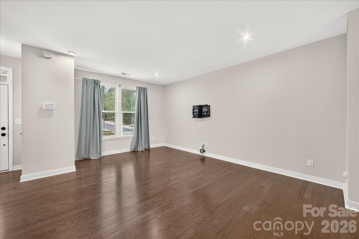 2017 Birchside Drive Property Photo 8