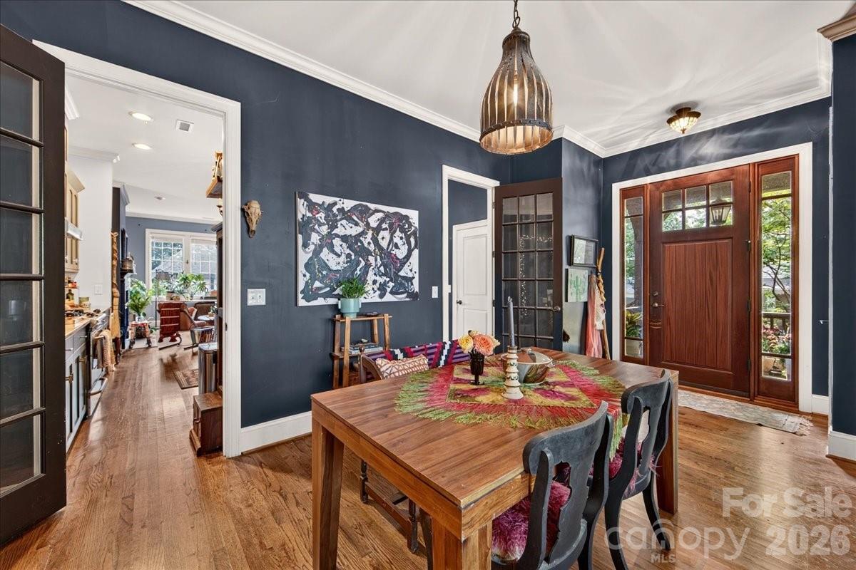 2049 Lexington Street Property Photo 13