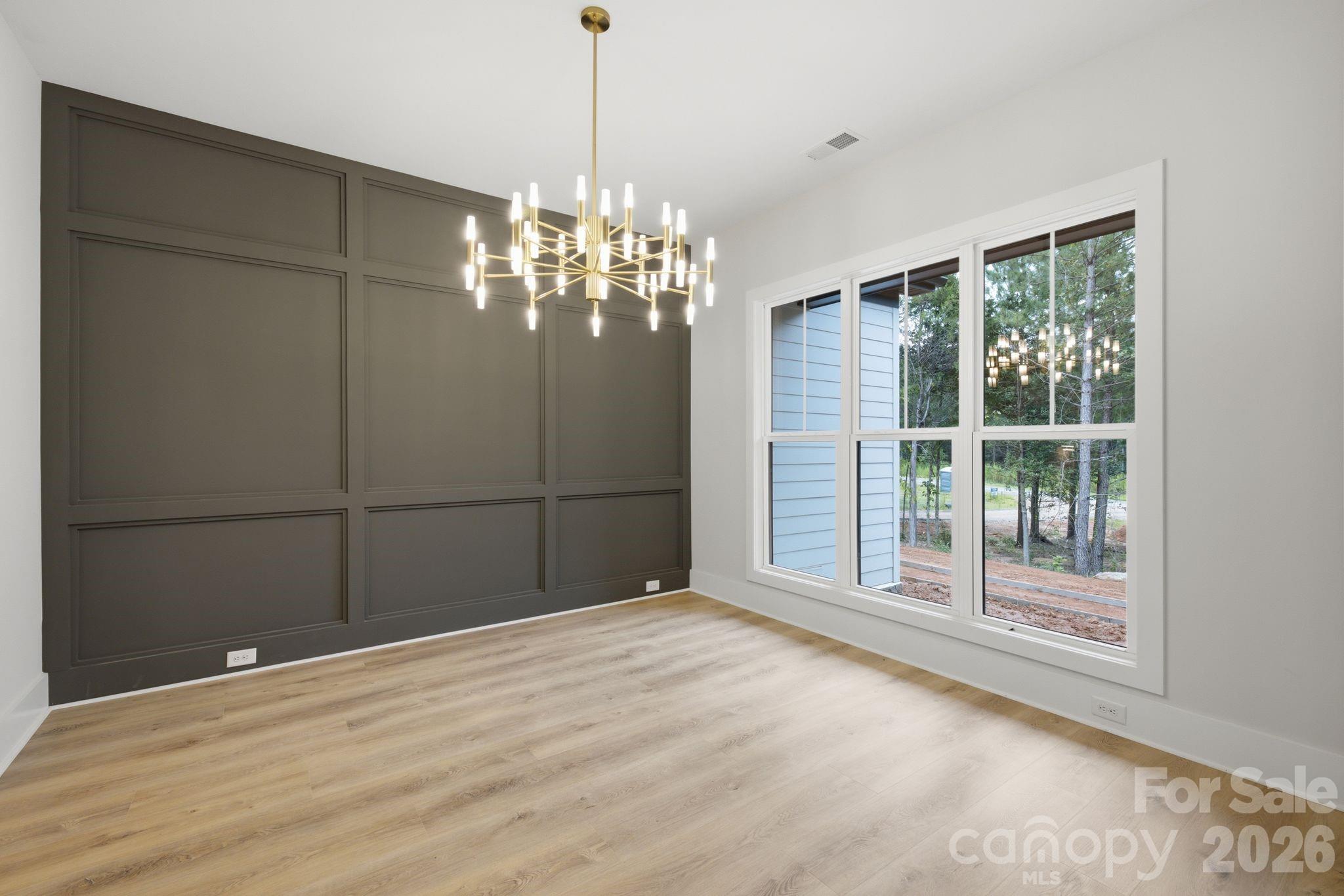 5089 Hidden Forest Drive Property Photo 7