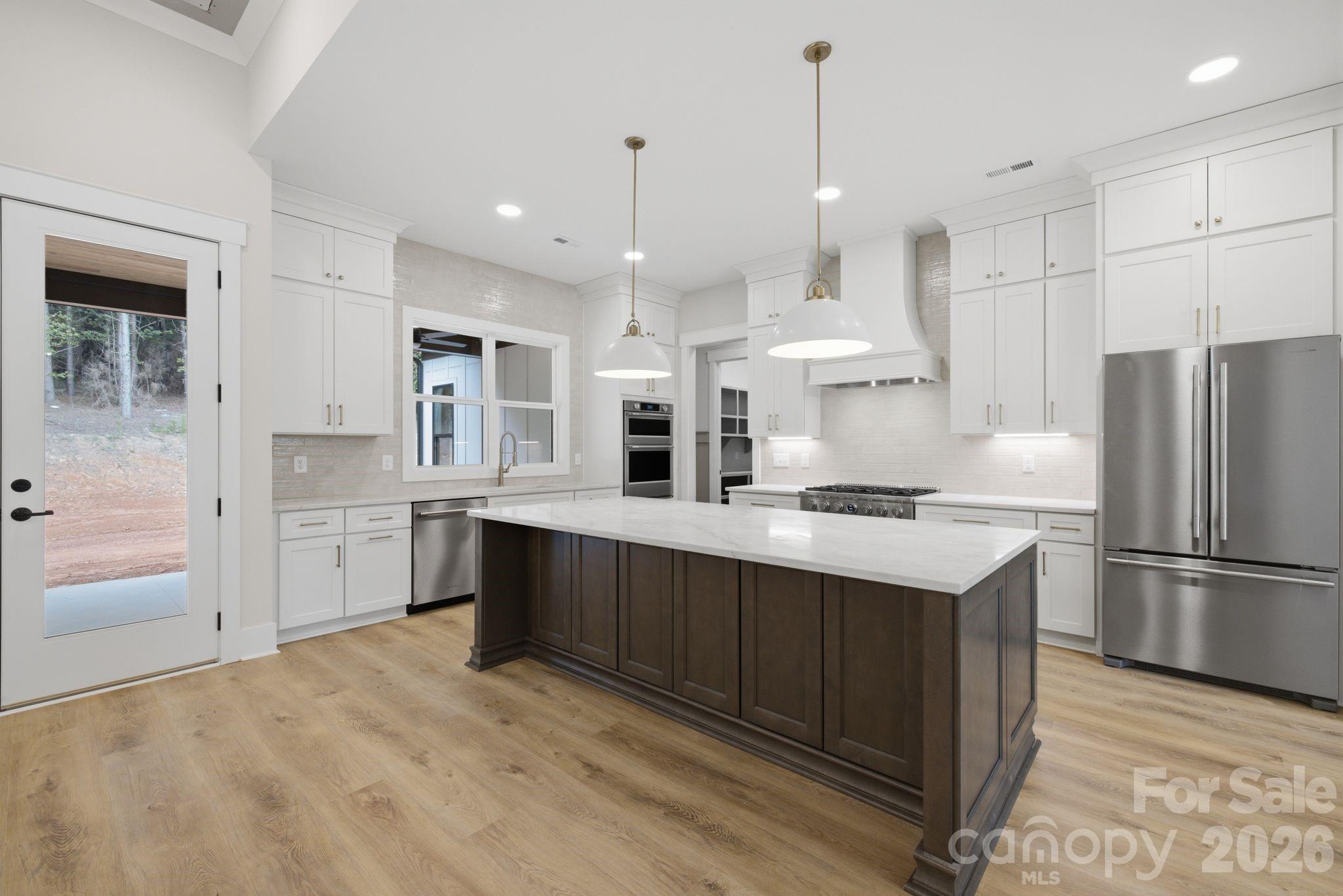 5089 Hidden Forest Drive Property Photo 13