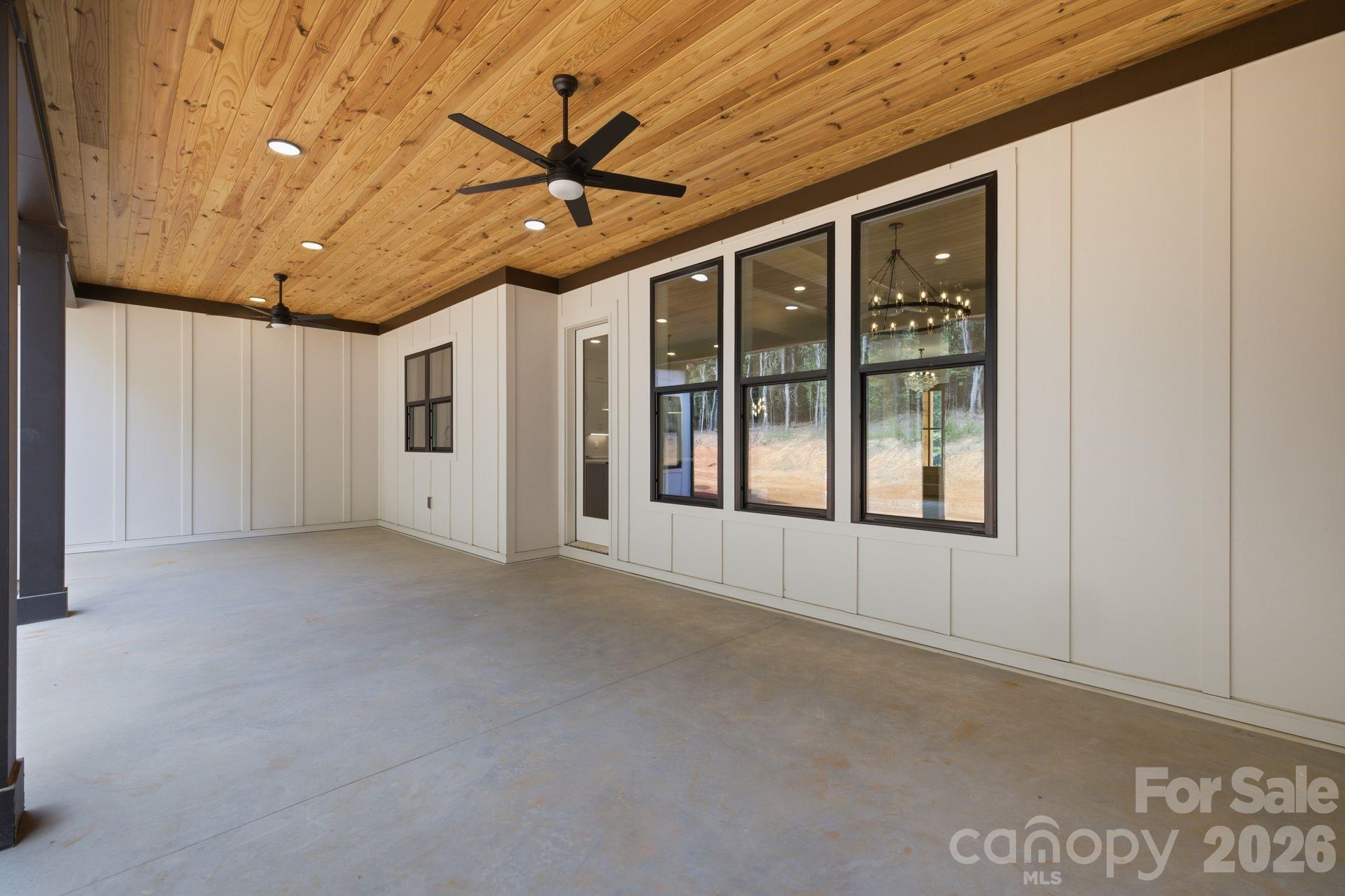 5089 Hidden Forest Drive Property Photo 39