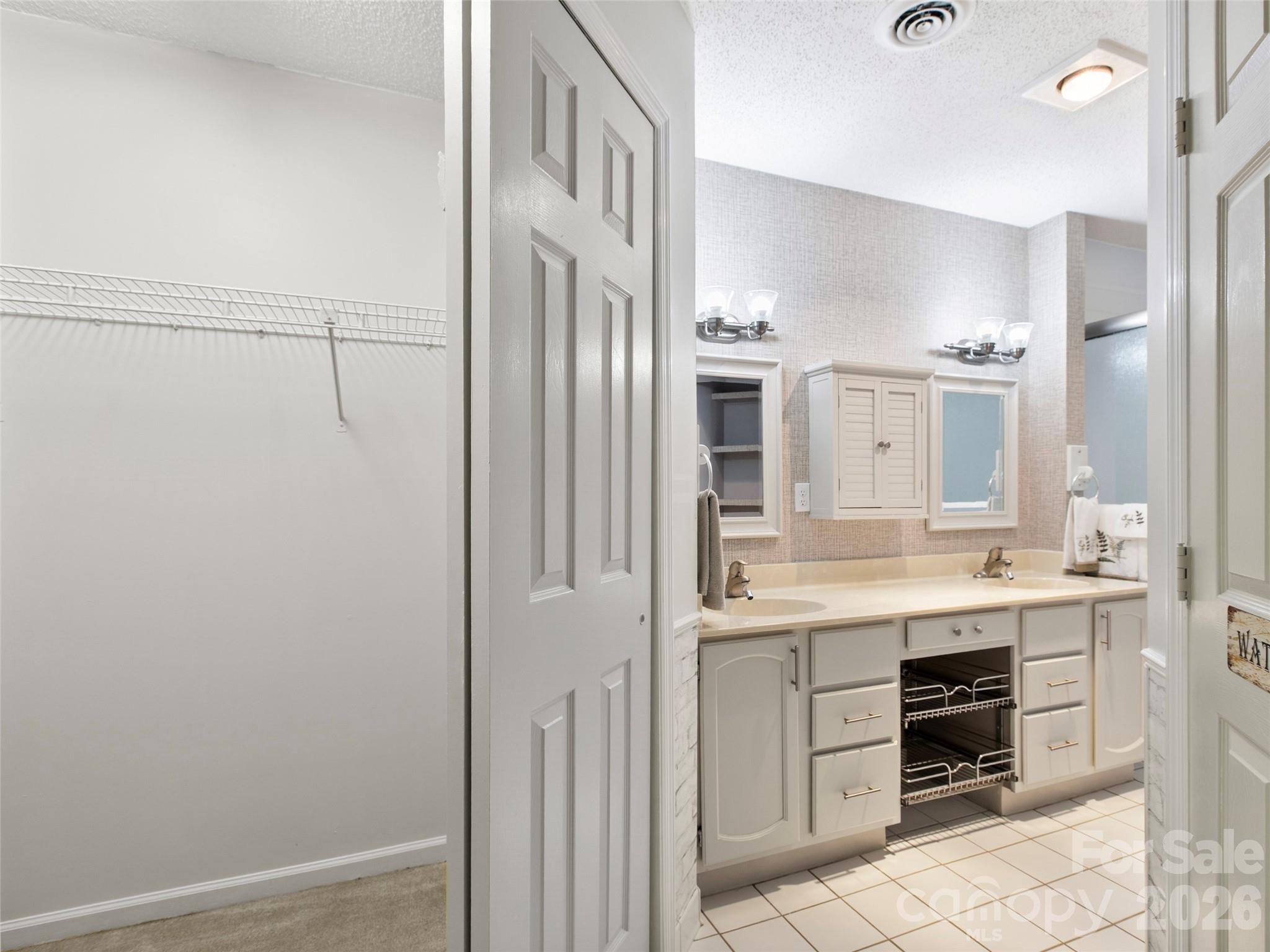 4 Tisha Lane Property Photo 13