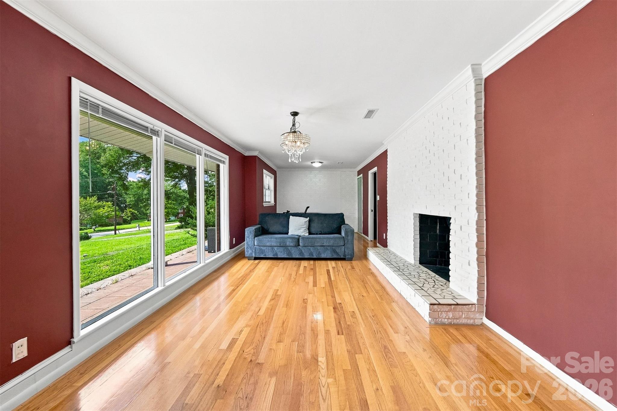324 Northwood Park Property Photo 5