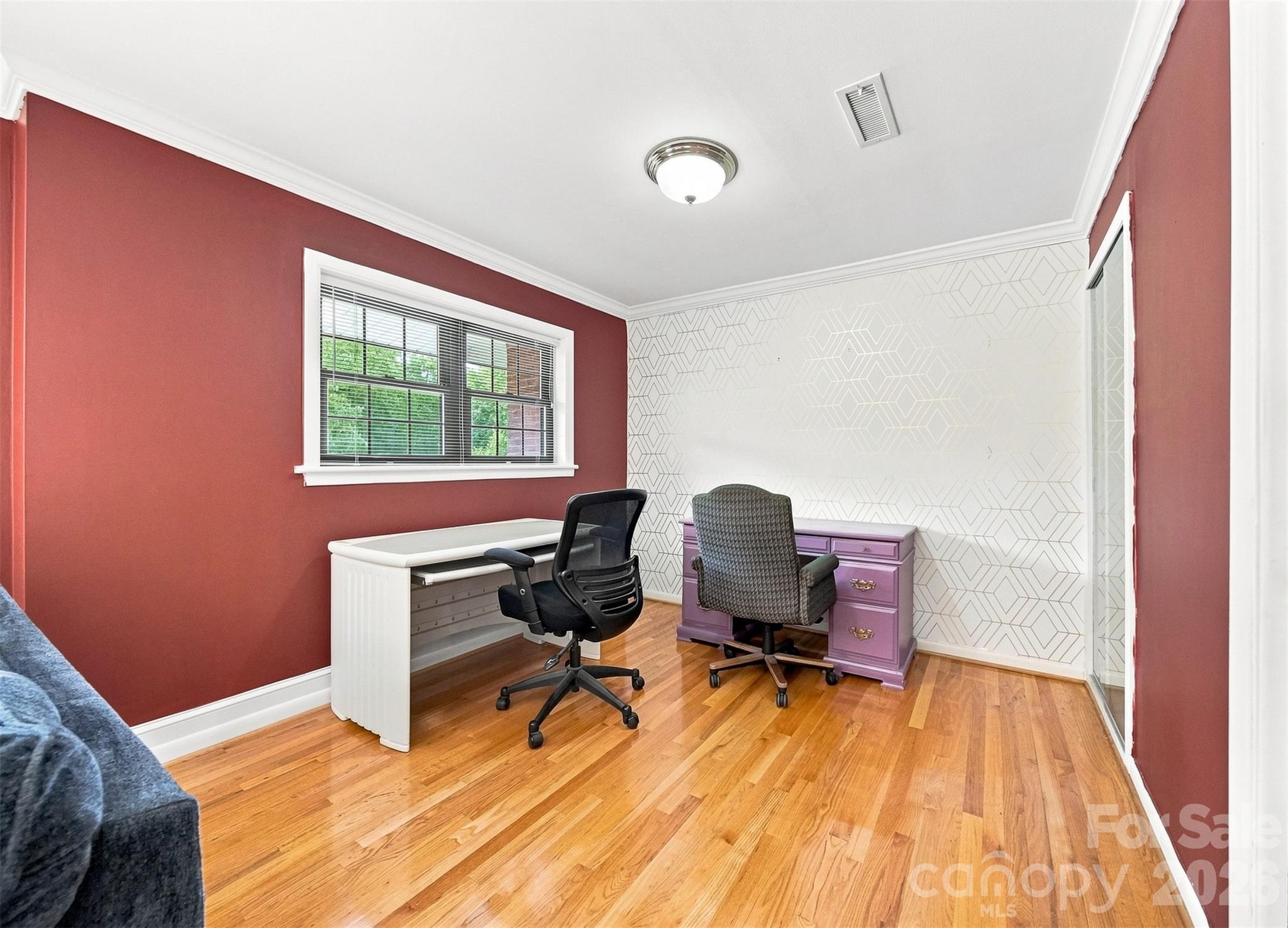 324 Northwood Park Property Photo 7