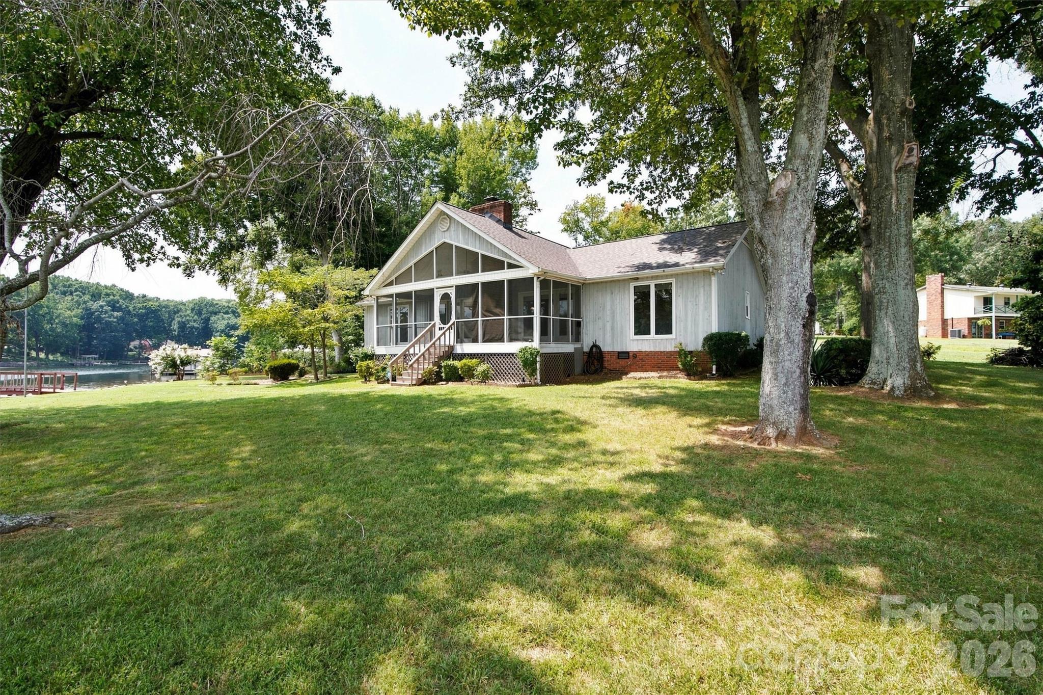 9109 Clement Circle Property Photo 5