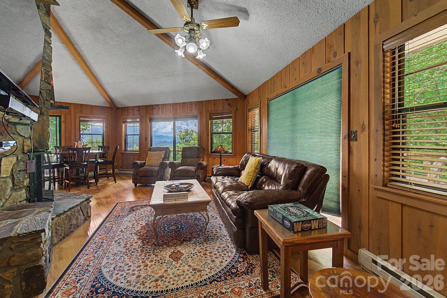 630 Smokey Vista Drive Property Photo 12