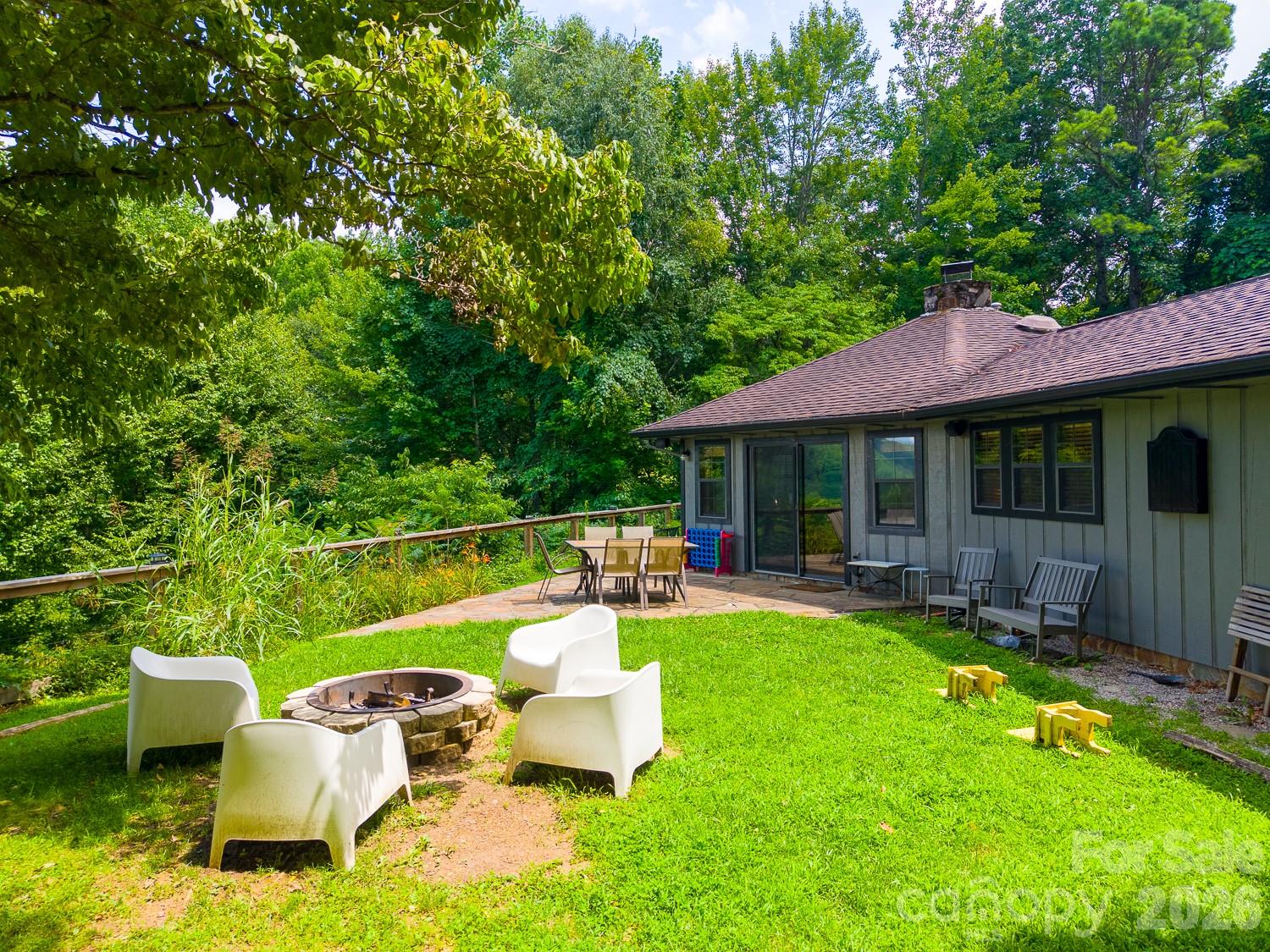 630 Smokey Vista Drive Property Photo 35