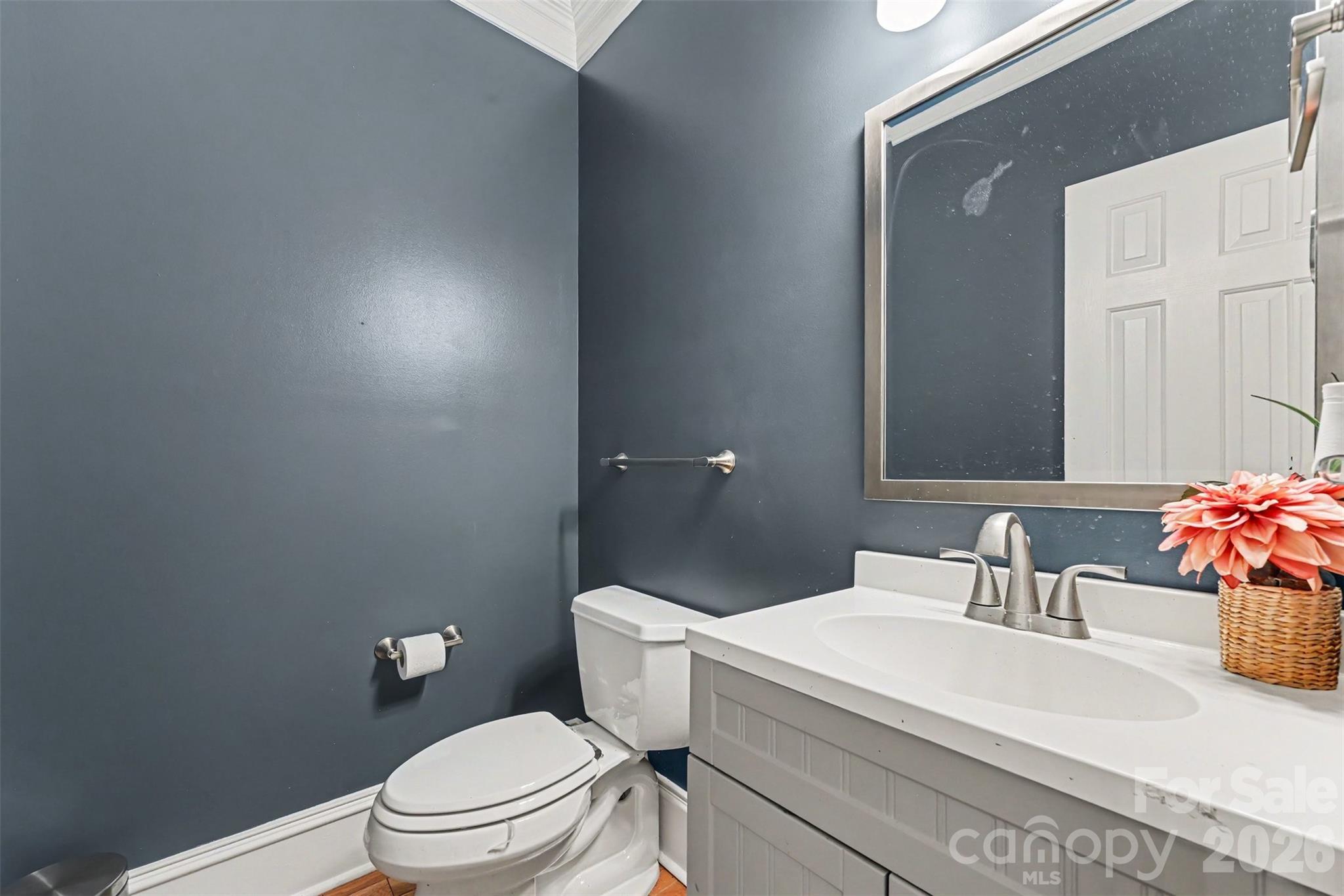 5625 Weddington Road Property Photo 21