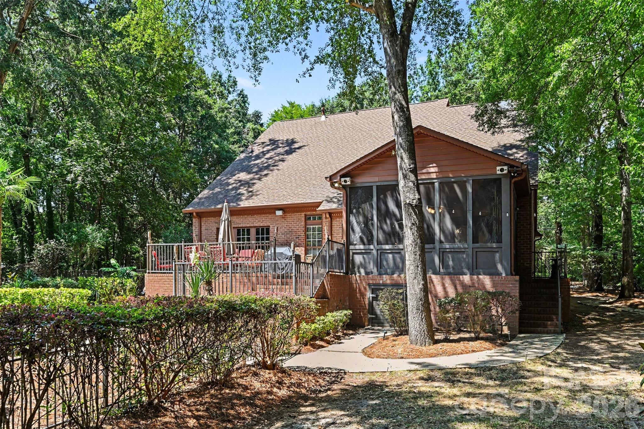 5625 Weddington Road Property Photo 26