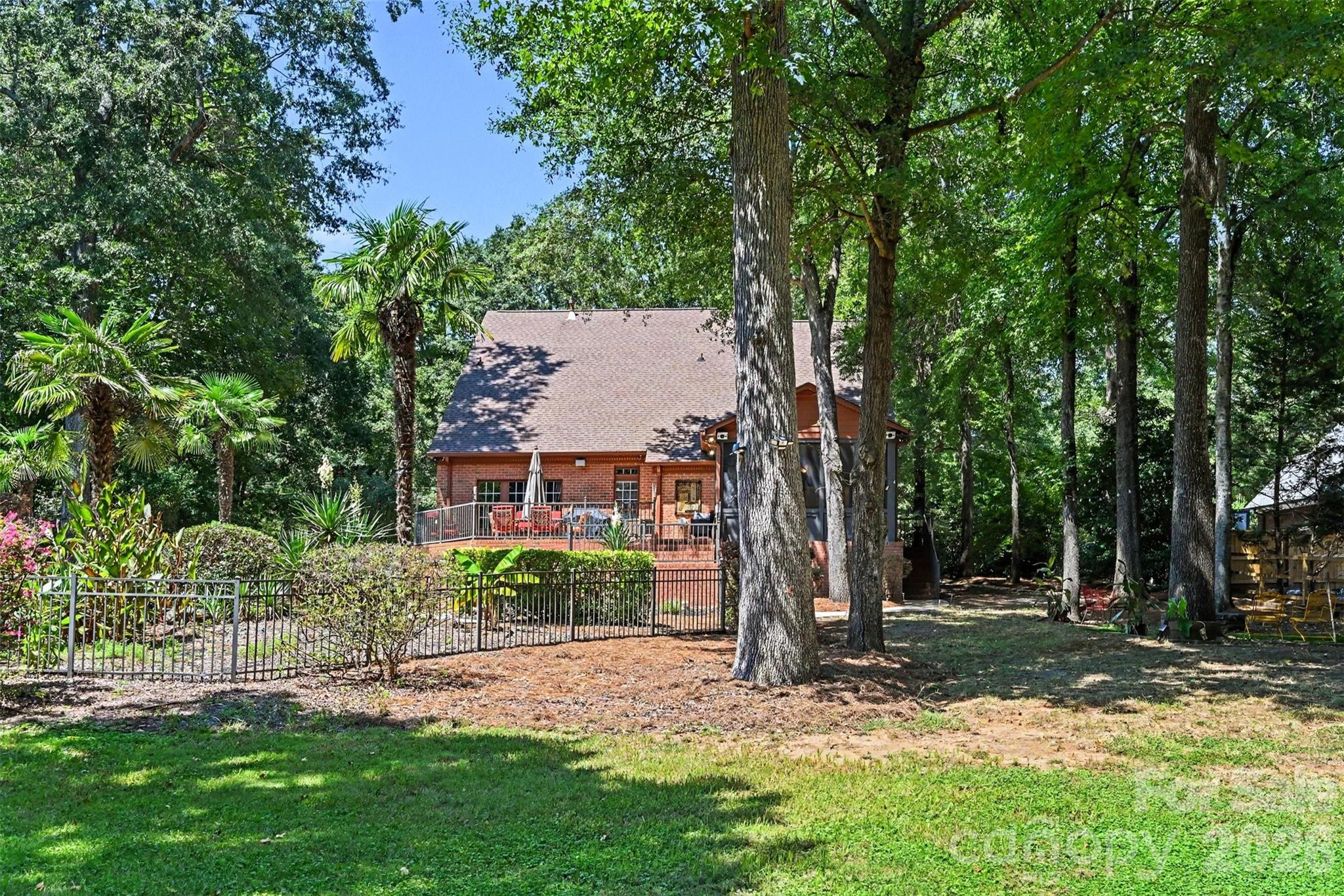 5625 Weddington Road Property Photo 29