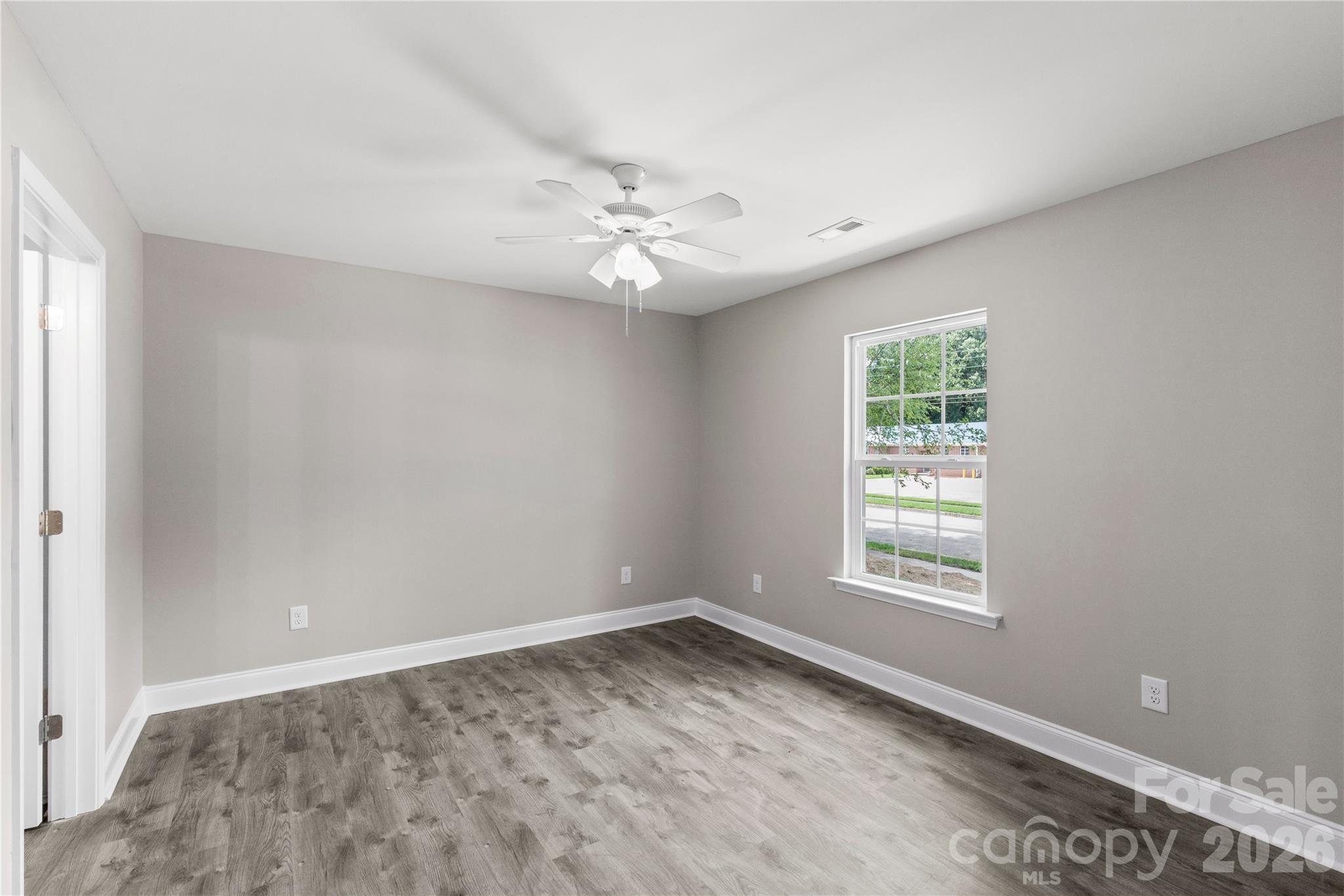 815 Spruce Street Property Photo 12