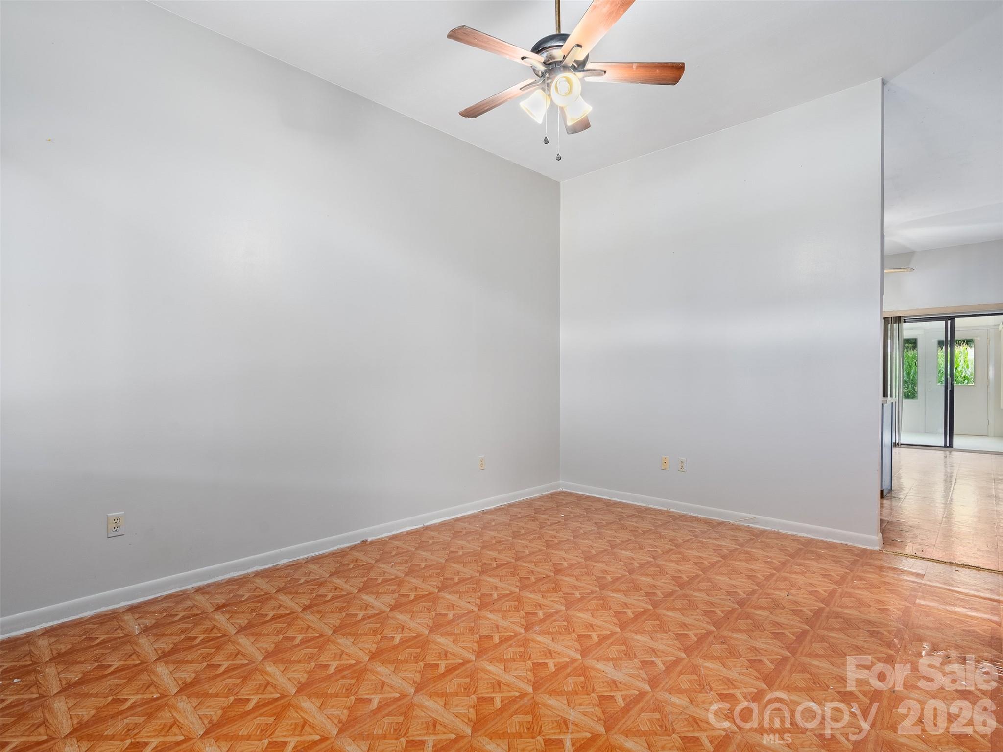 94 Market Street Property Photo 9