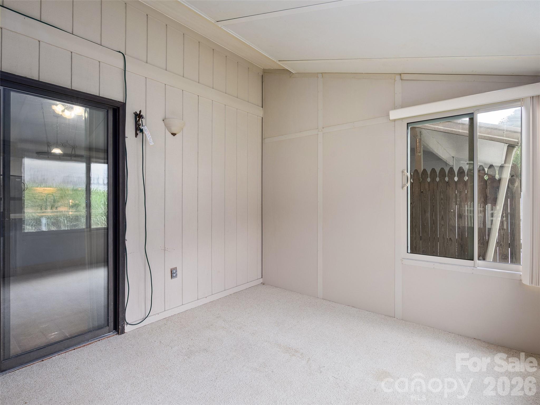 94 Market Street Property Photo 15