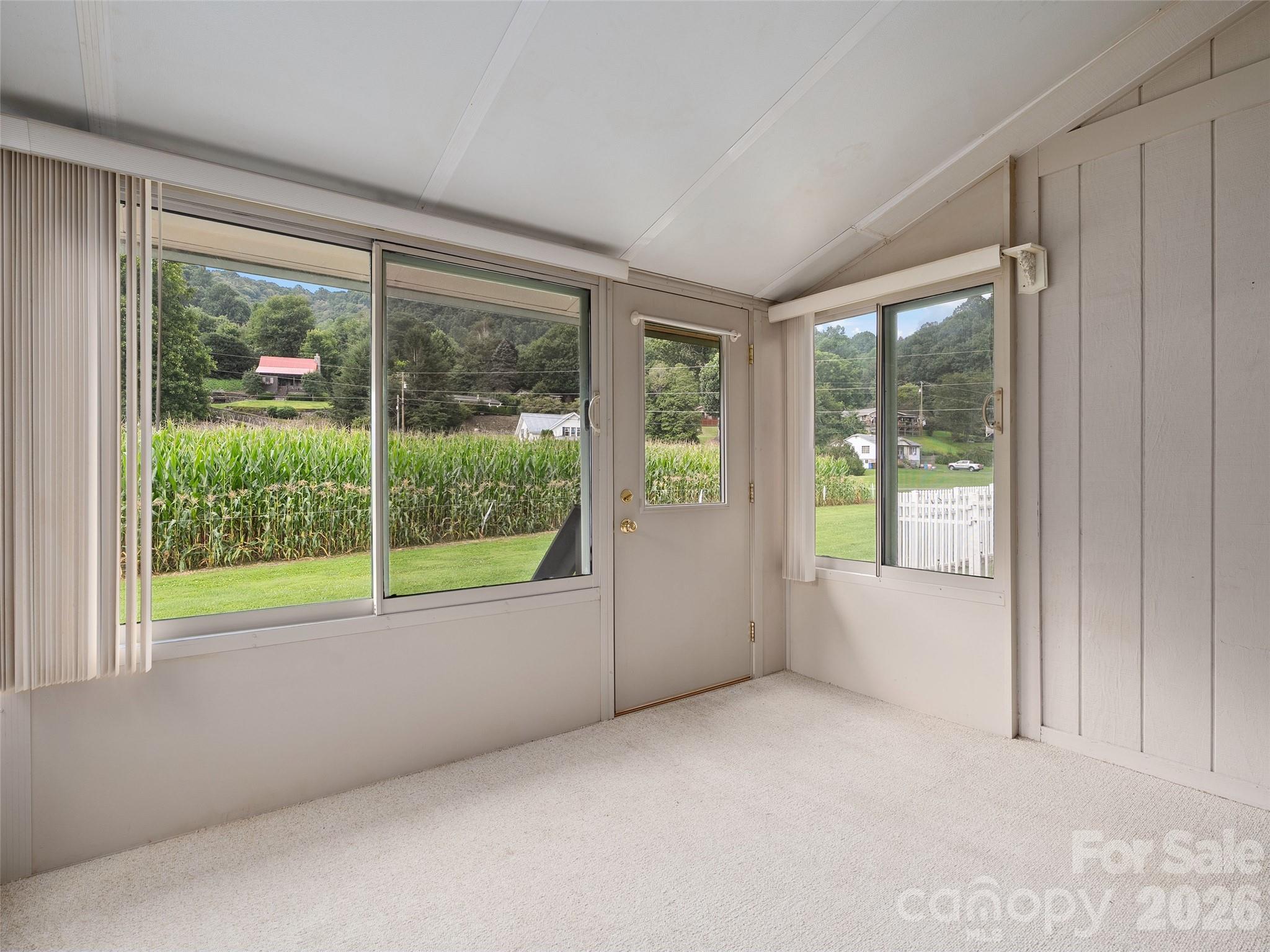94 Market Street Property Photo 16