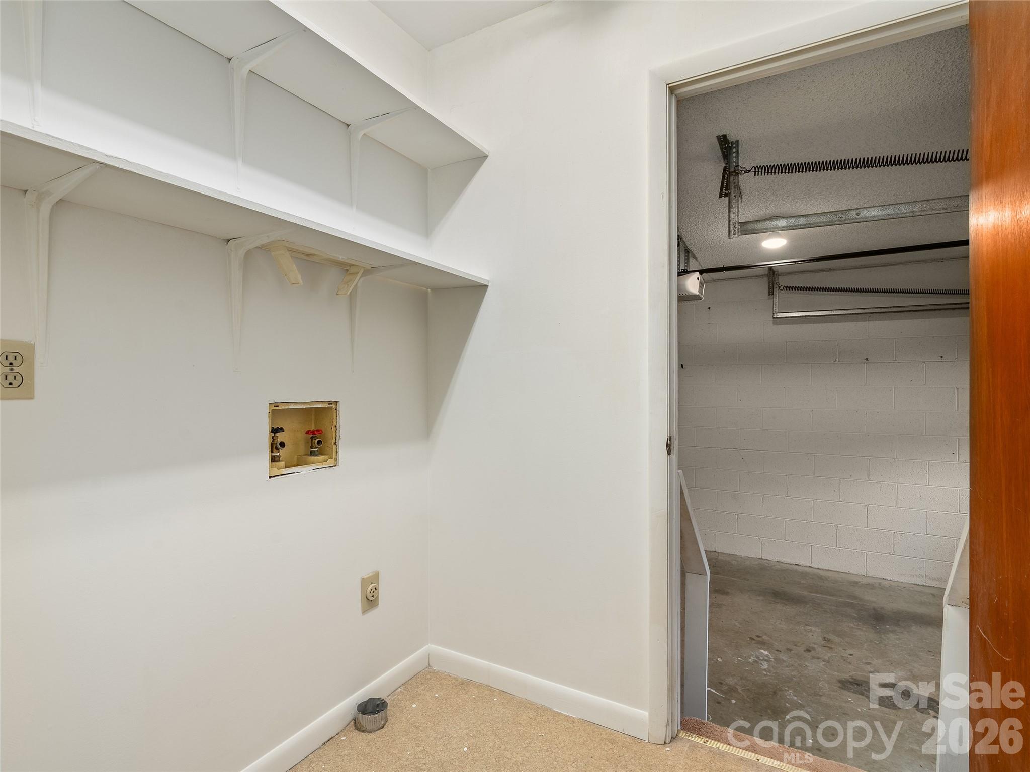 94 Market Street Property Photo 23