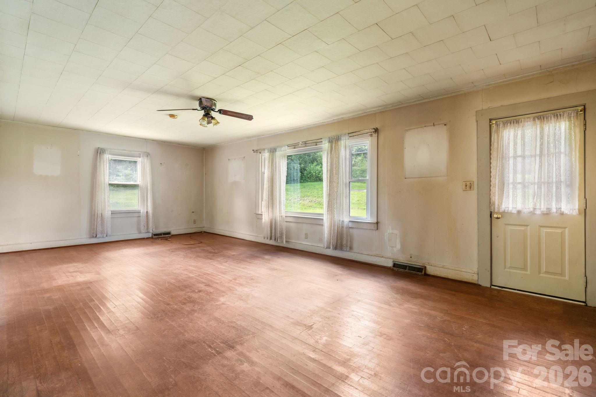 2656 Barrier Loop Property Photo 6