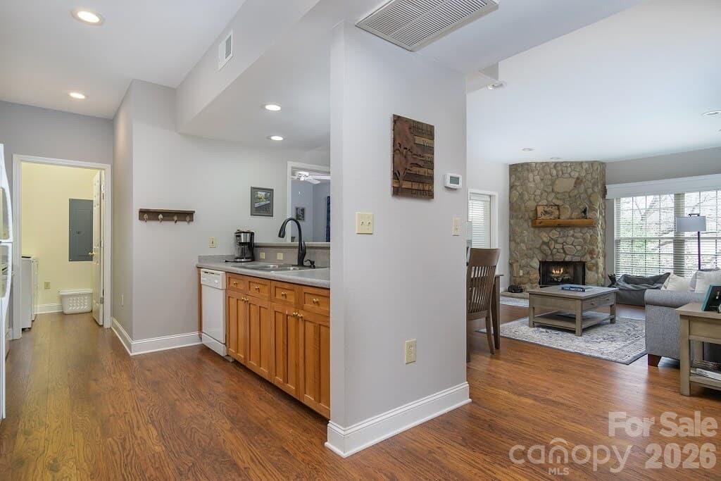162 Stonecrest Court Property Photo 10