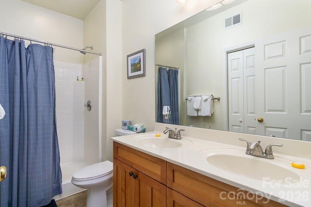 162 Stonecrest Court Property Photo 16