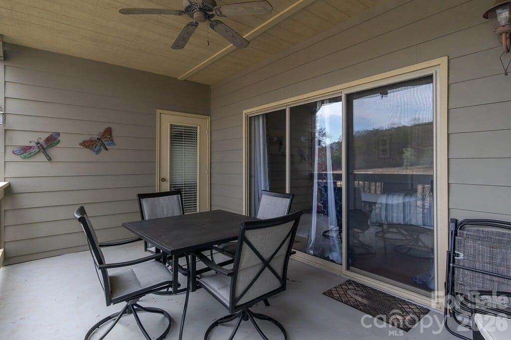 162 Stonecrest Court Property Photo 20