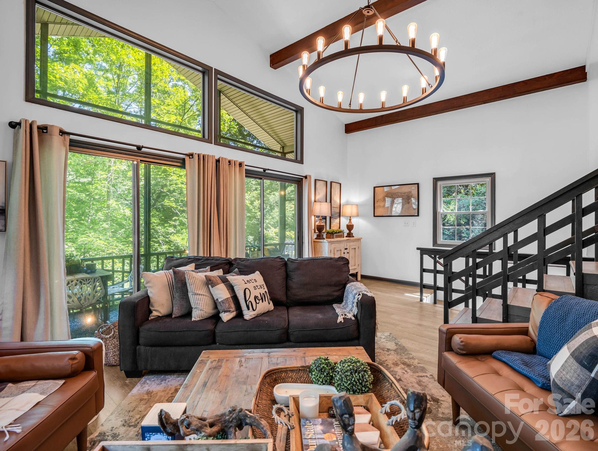 485 Grandview Drive Property Photo 11
