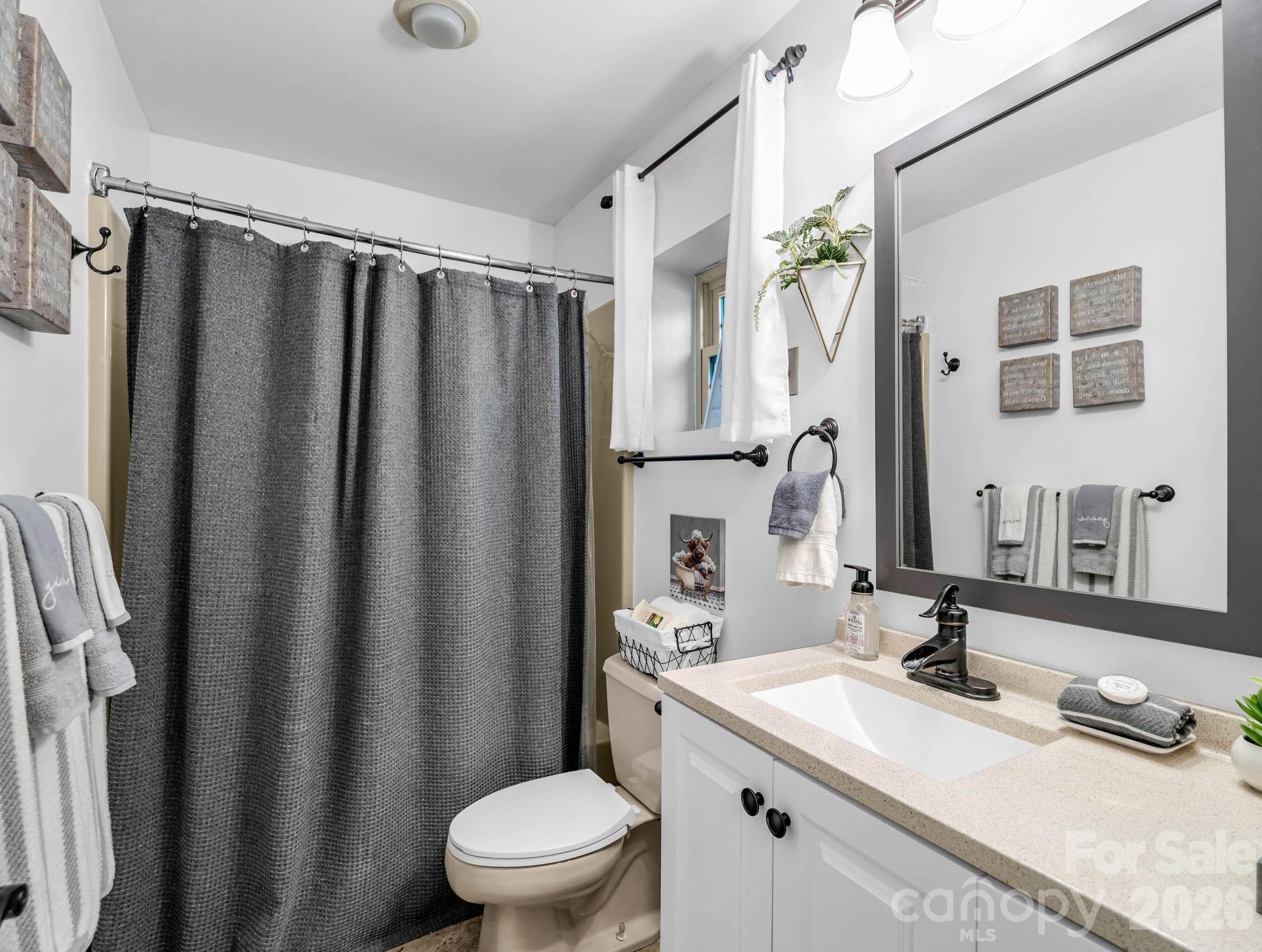 485 Grandview Drive Property Photo 36