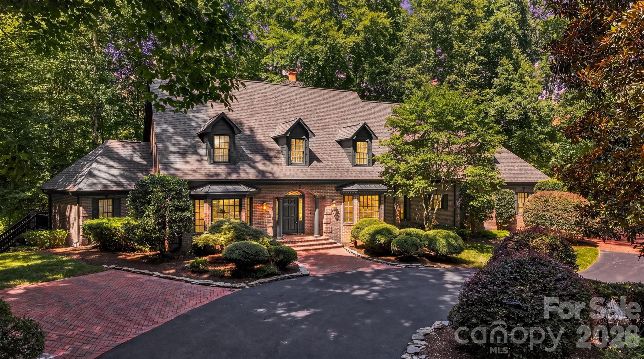296 Culloden Road Property Photo 1