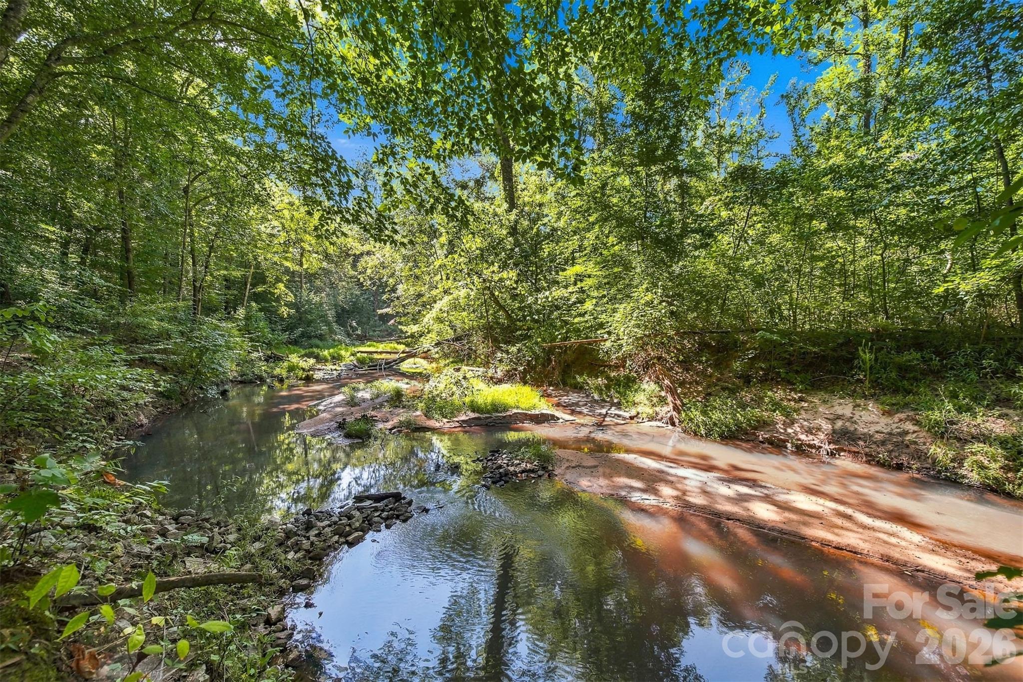 296 Culloden Road Property Photo 4