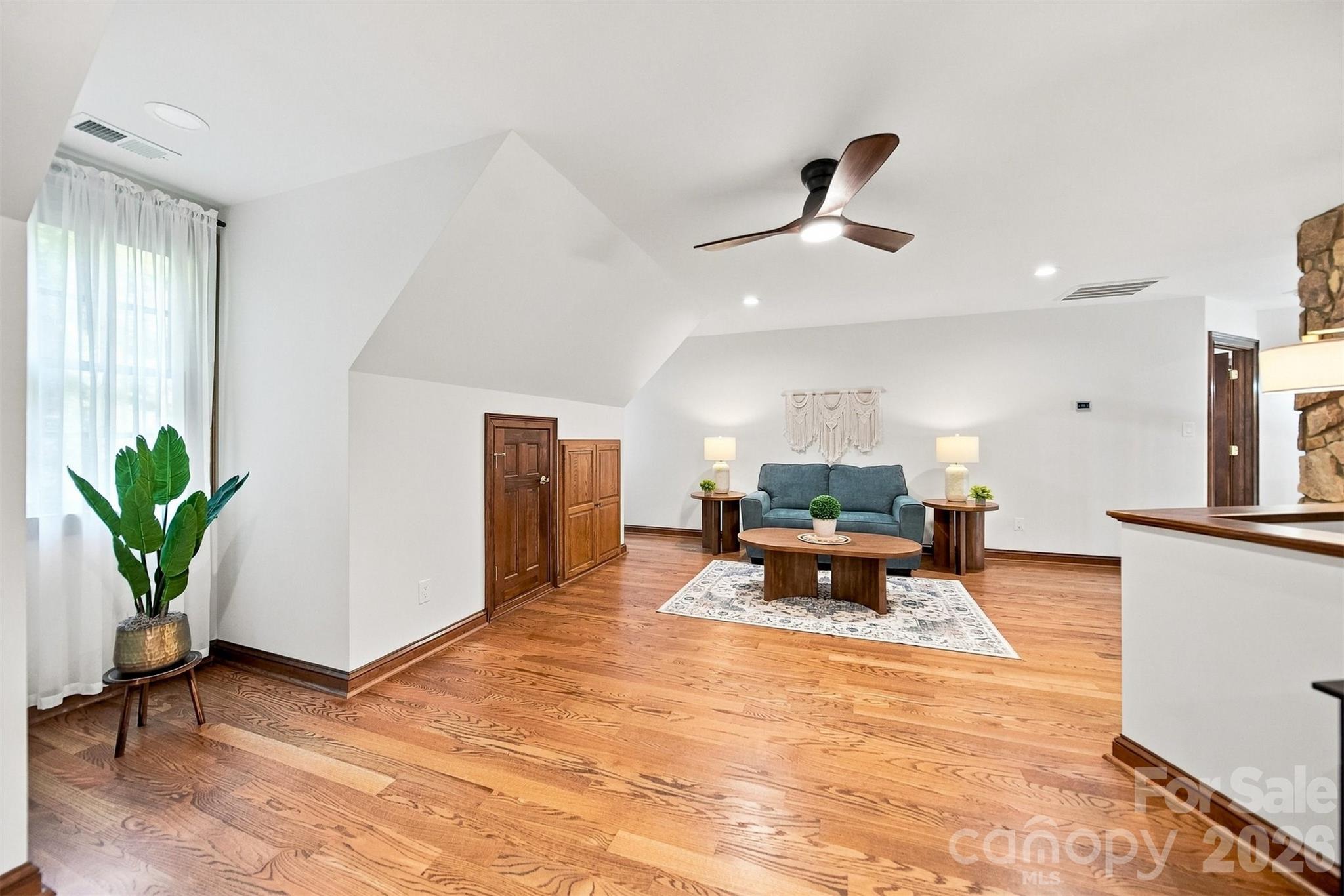 296 Culloden Road Property Photo 31
