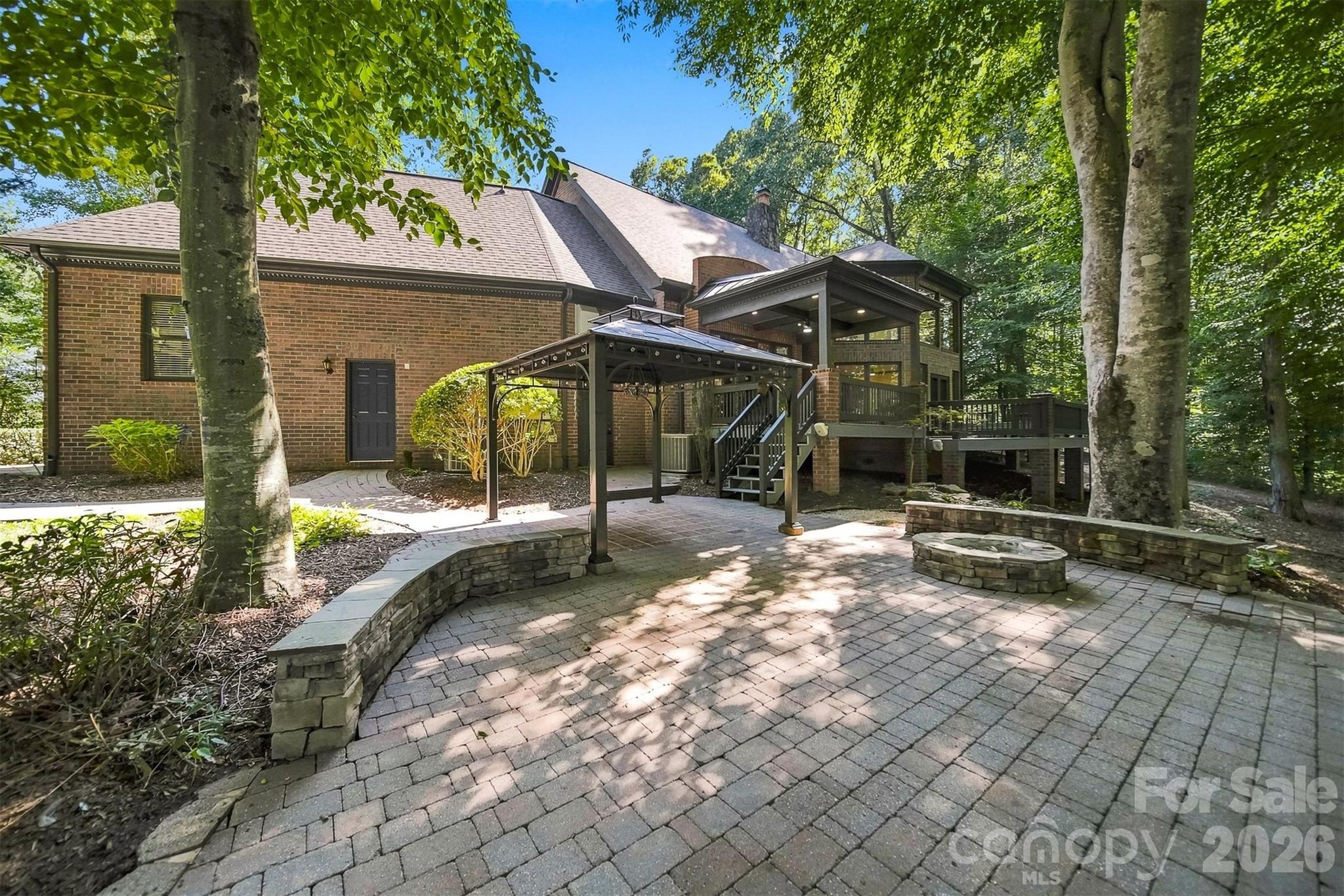296 Culloden Road Property Photo 40
