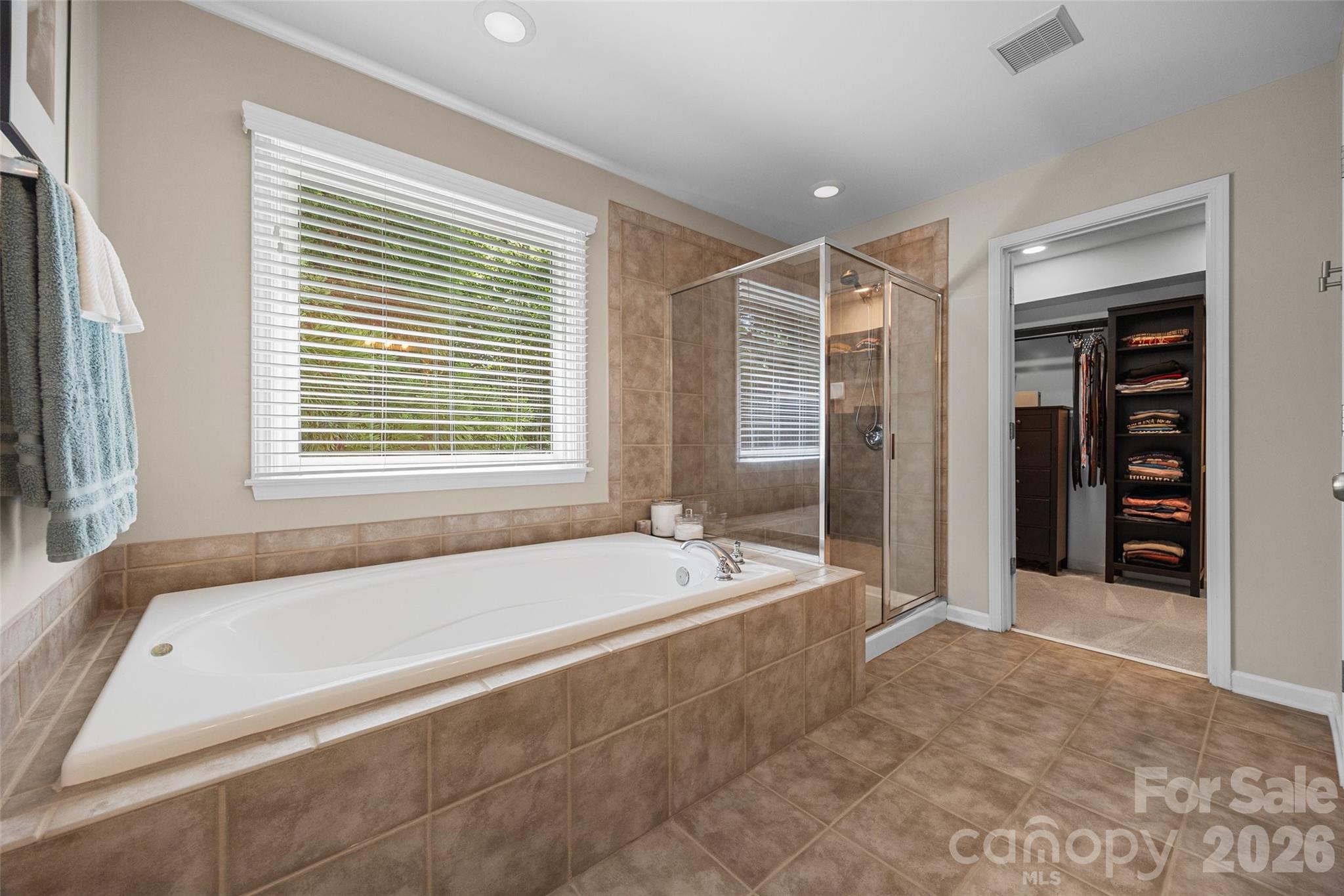 9004 Creekstone Road 70 Property Photo 14