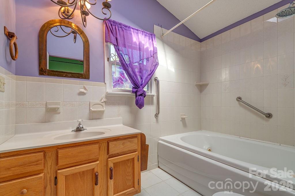 94 Marcellina Drive Property Photo 24