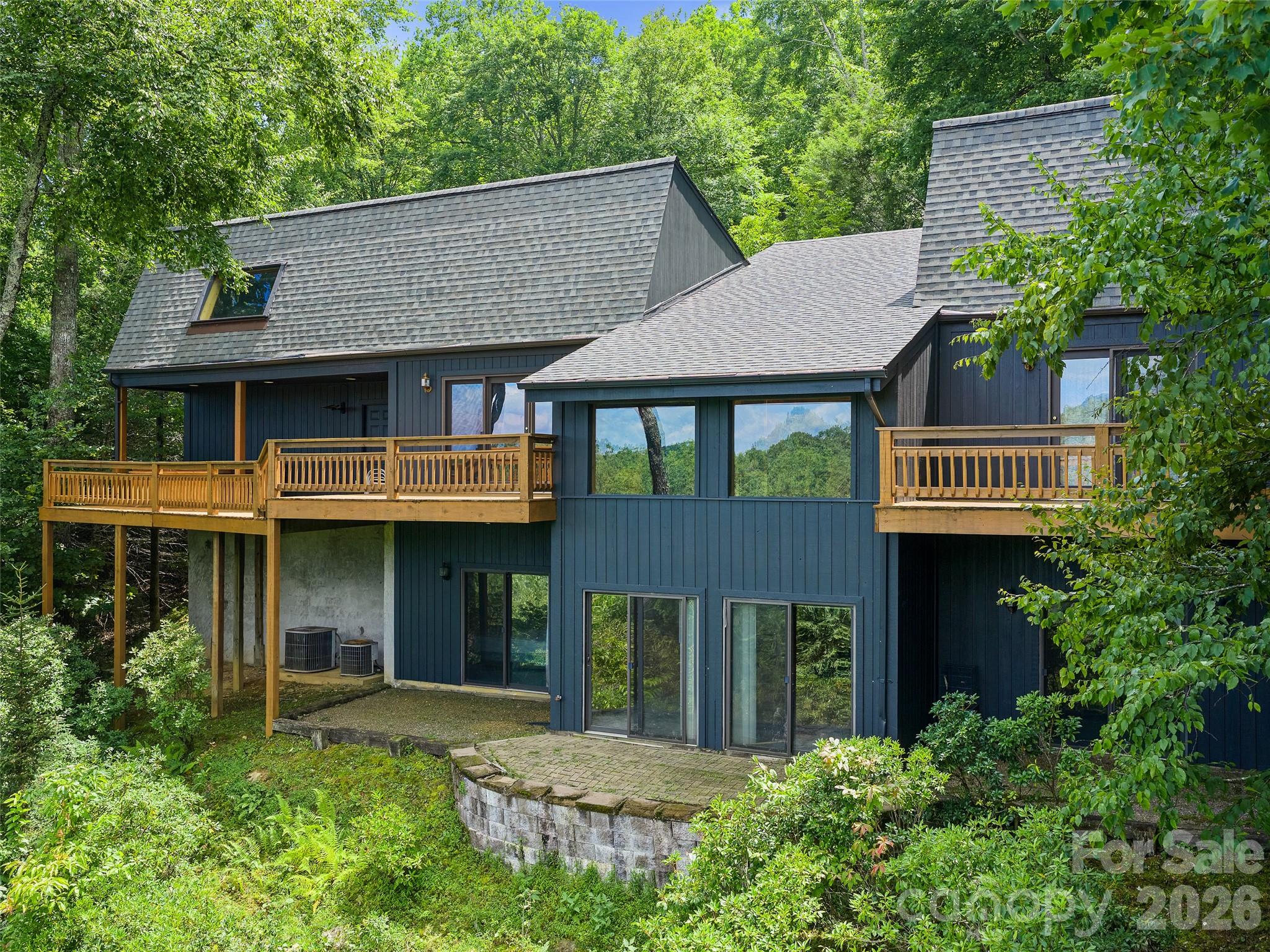 156 Winterstar Loop Property Photo 2