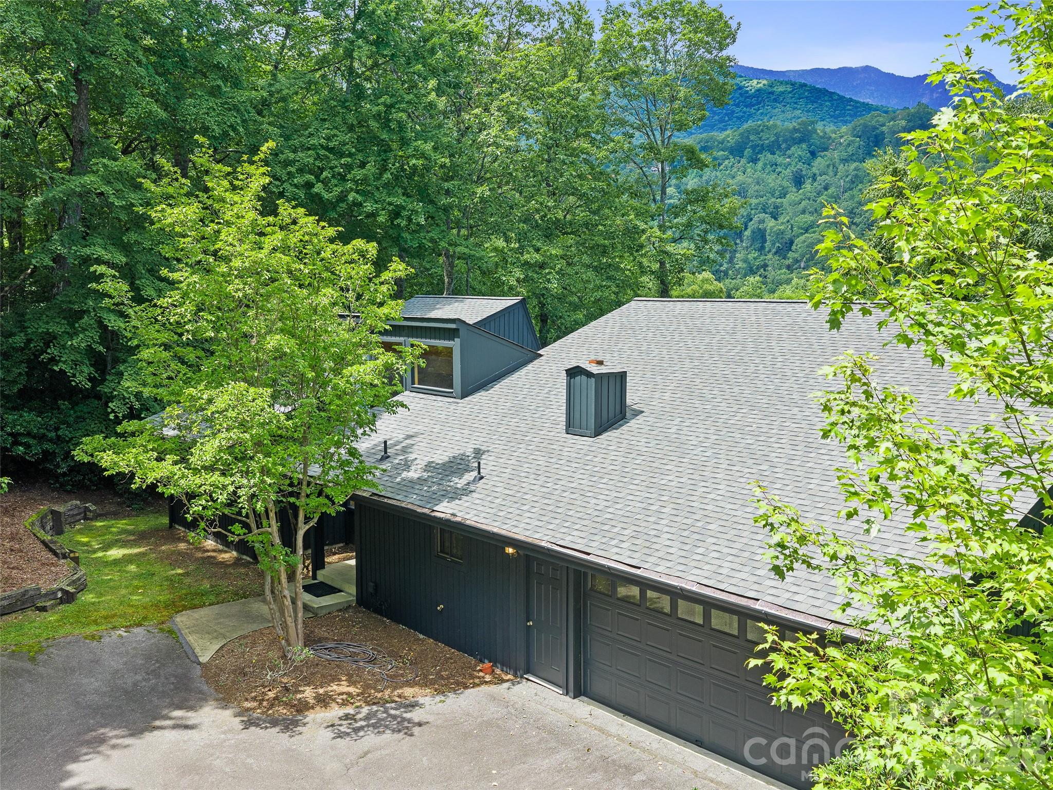 156 Winterstar Loop Property Photo 6