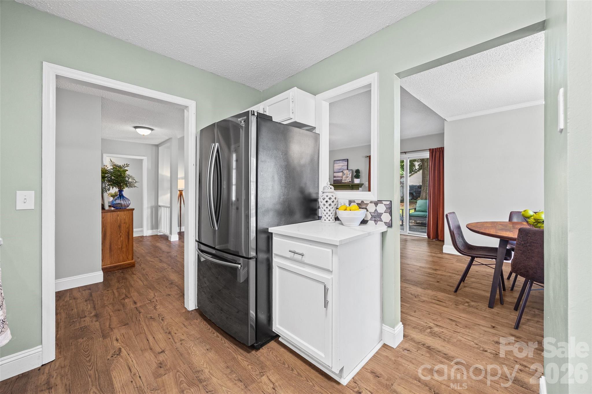 1508 Fieldcrest Circle Property Photo 12